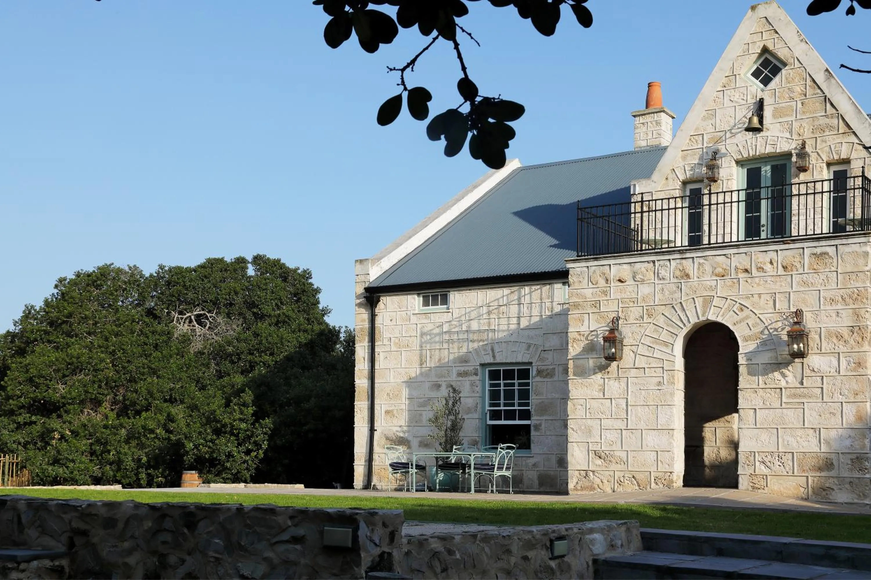 Restaurant/places to eat in Coot Club