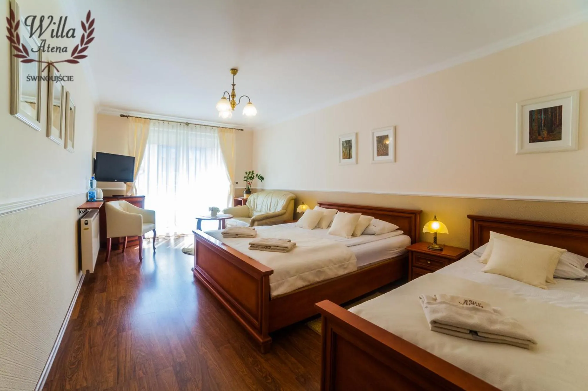 Photo of the whole room, Bed in Willa Atena