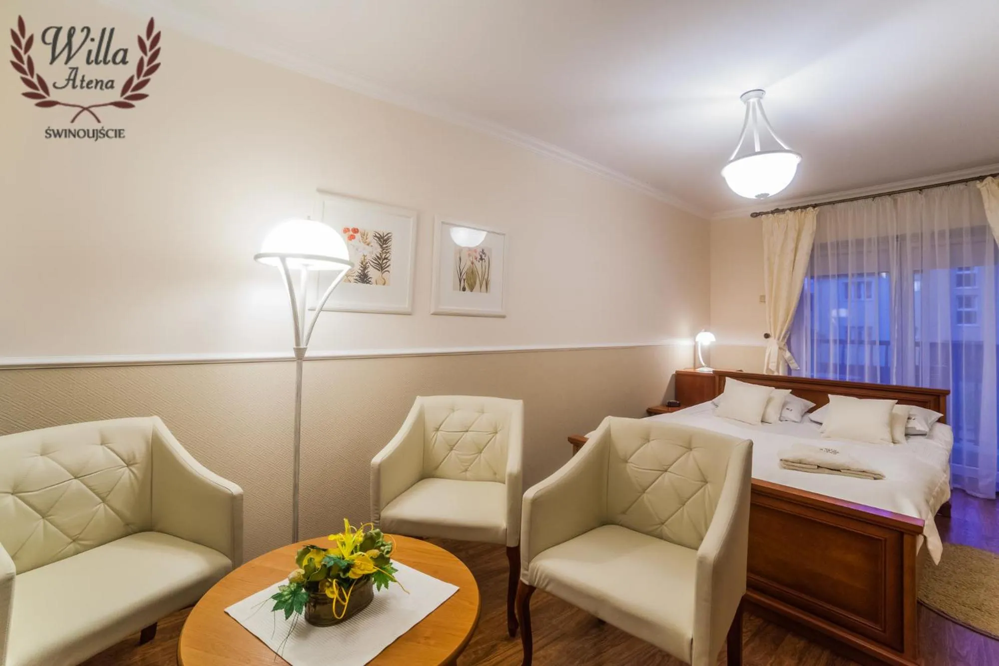 Photo of the whole room in Willa Atena