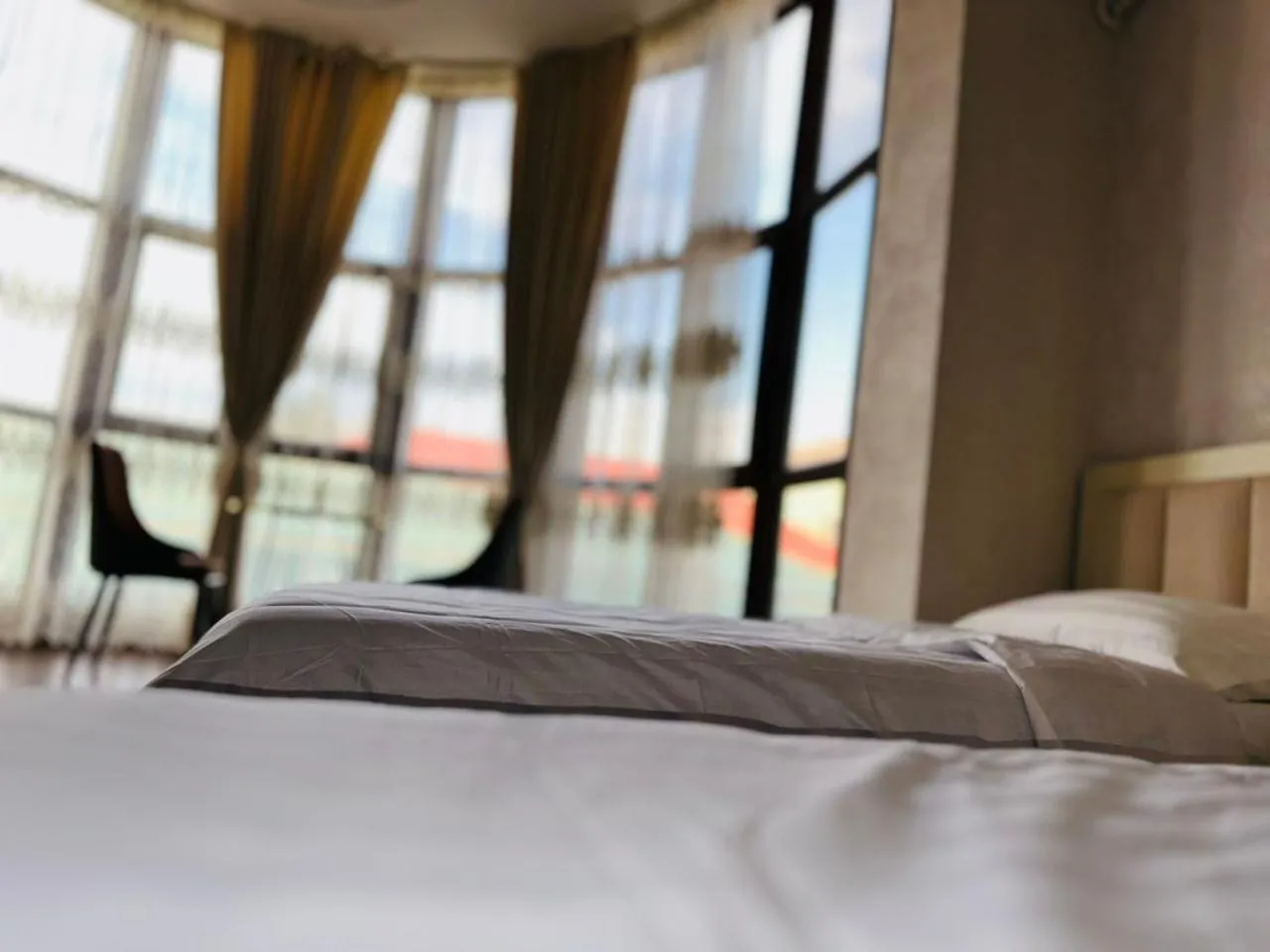 Balcony/Terrace, Bed in Soro Hotel