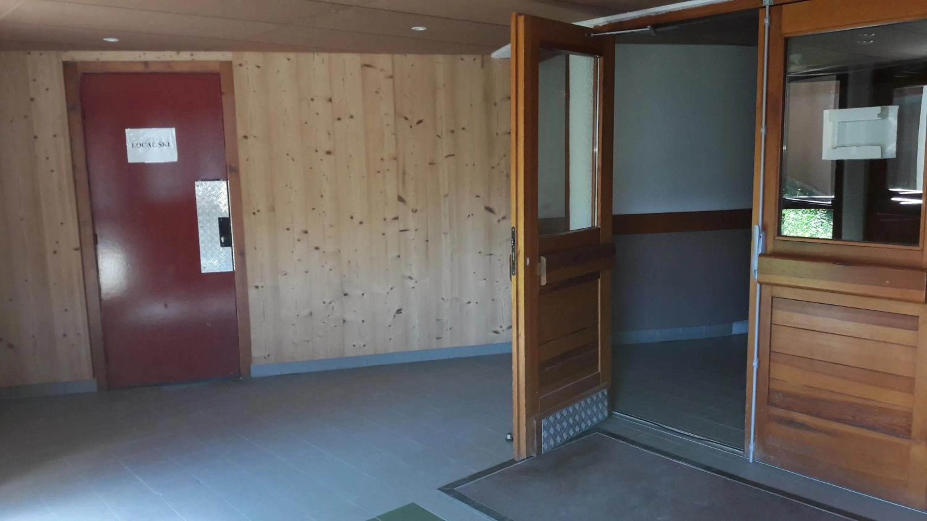 Lobby or reception in Vacanceole - Résidence Andromede