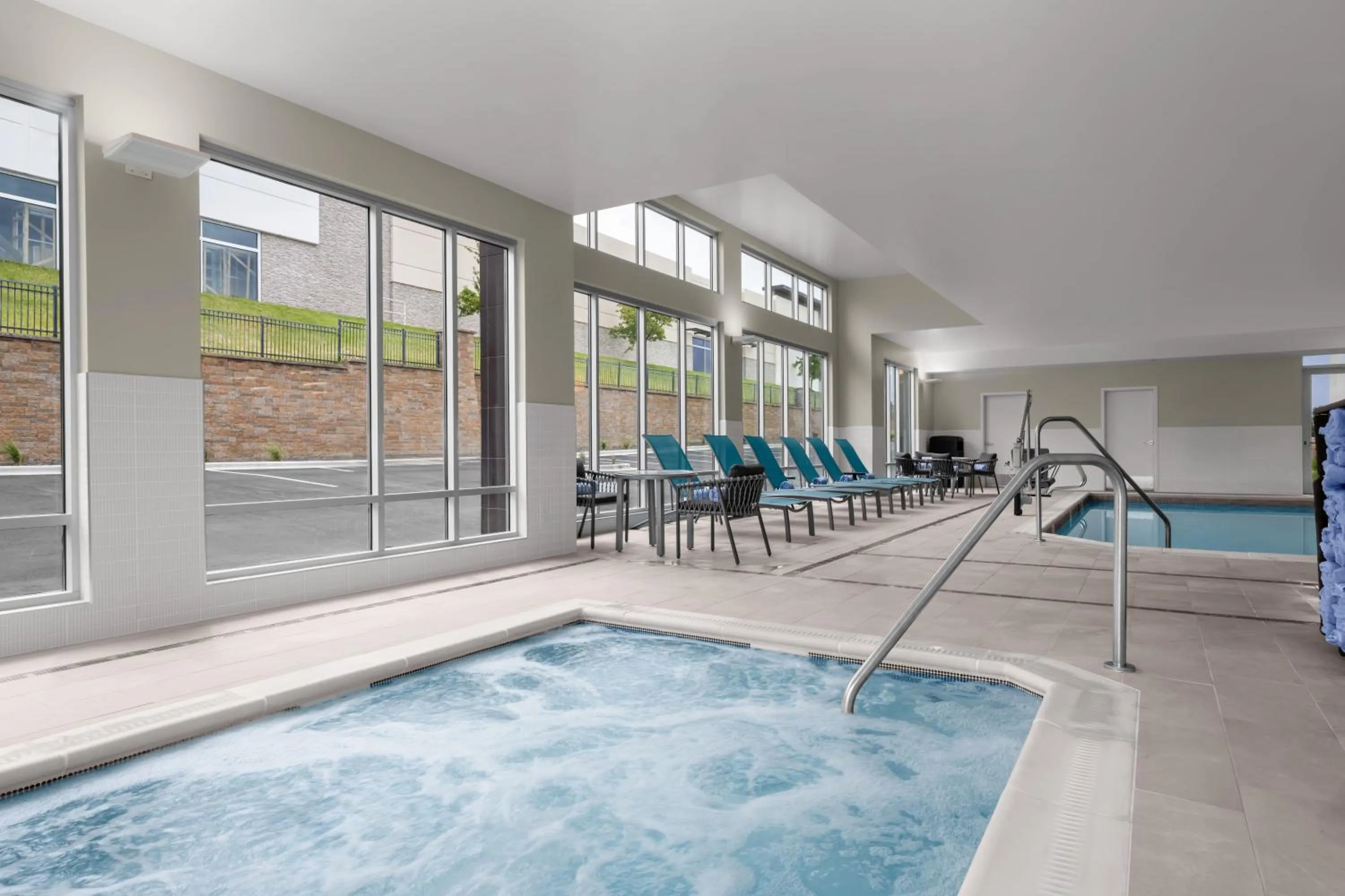 Hot Tub in TownePlace Suites by Marriott Nampa