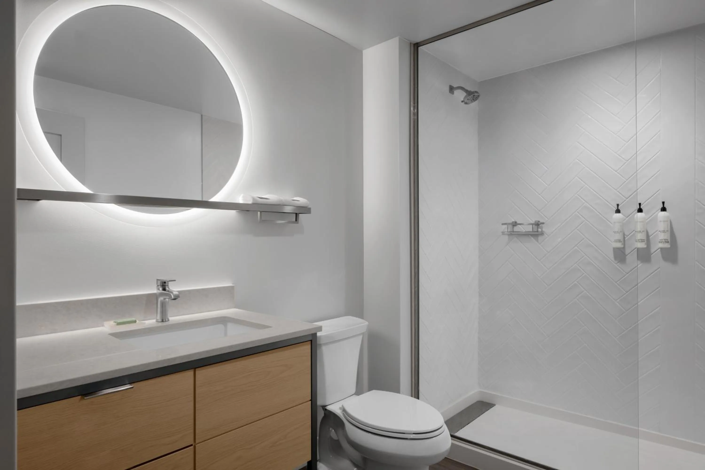 Bathroom in TownePlace Suites by Marriott Nampa