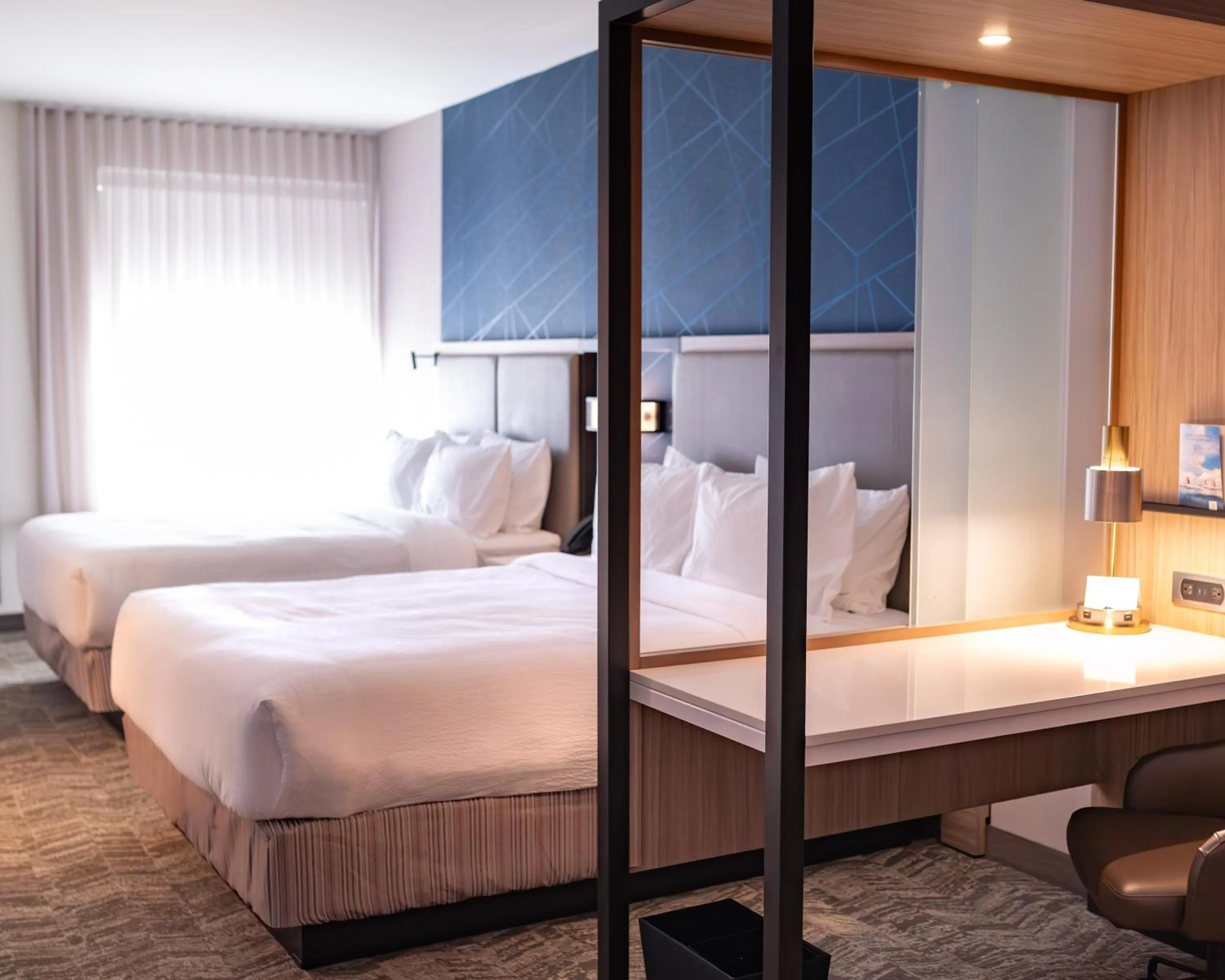 Bedroom, Bed in SpringHill Suites by Marriott Eau Claire