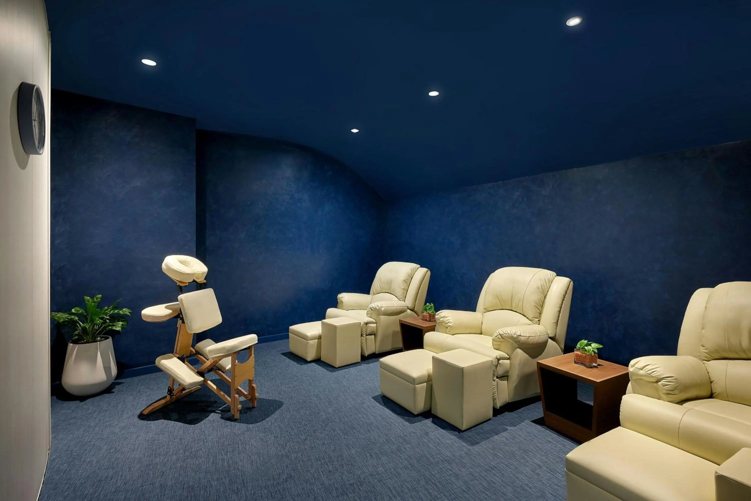 Spa and wellness centre/facilities in Veranda Resort Phuket, Autograph Collection