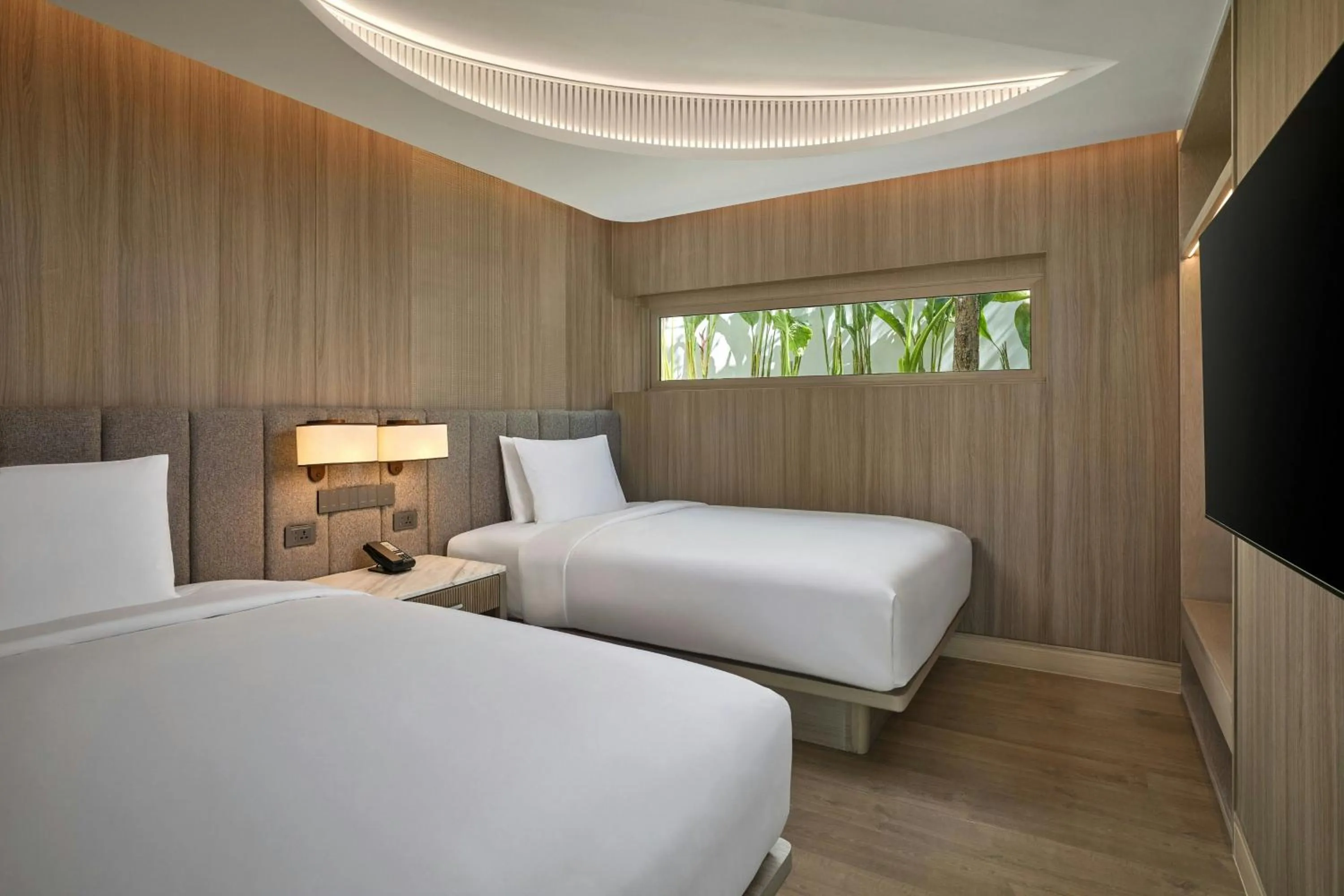 Swimming pool, Bed in Veranda Resort Phuket, Autograph Collection