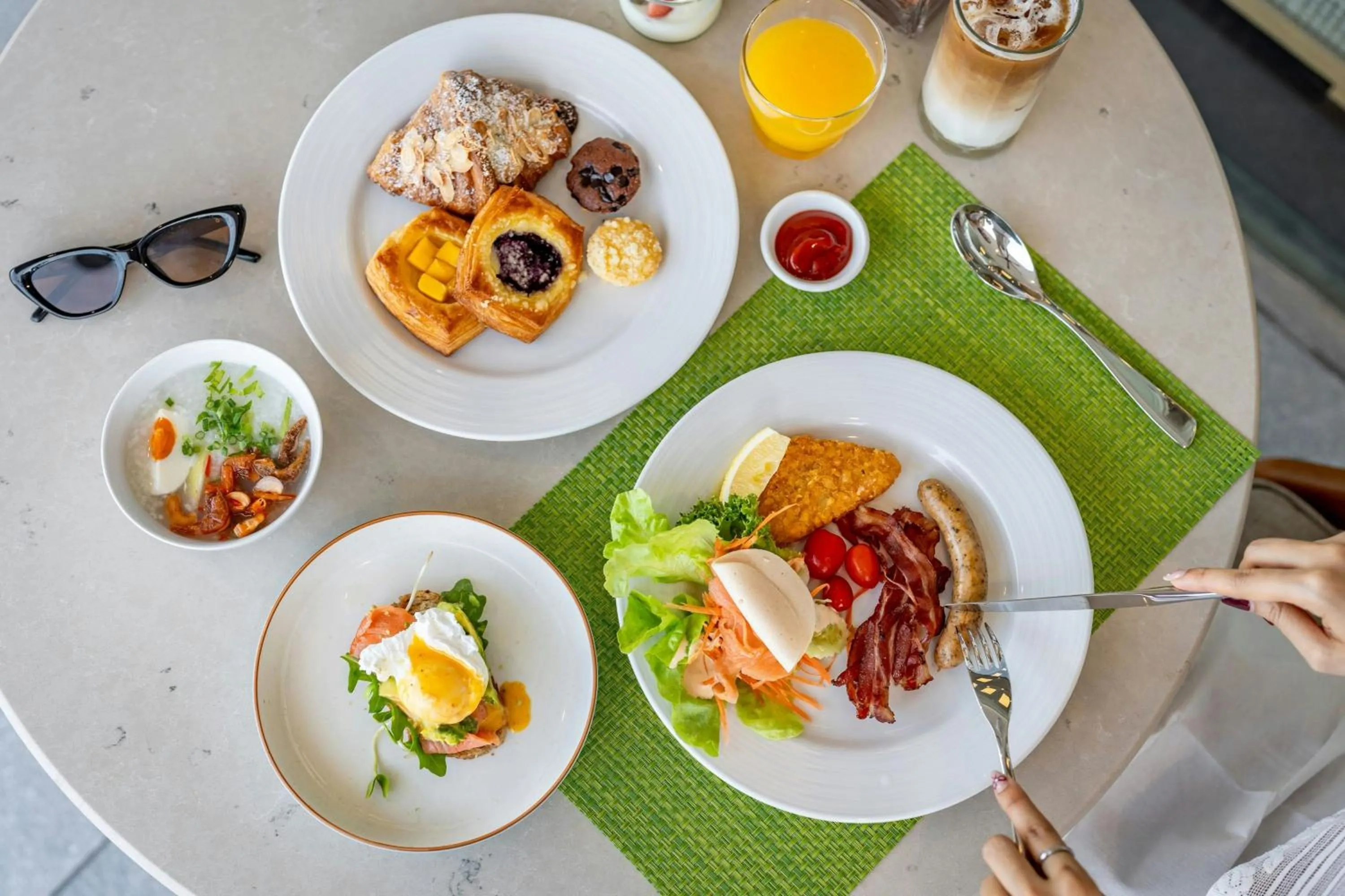 Breakfast in Veranda Resort Phuket, Autograph Collection