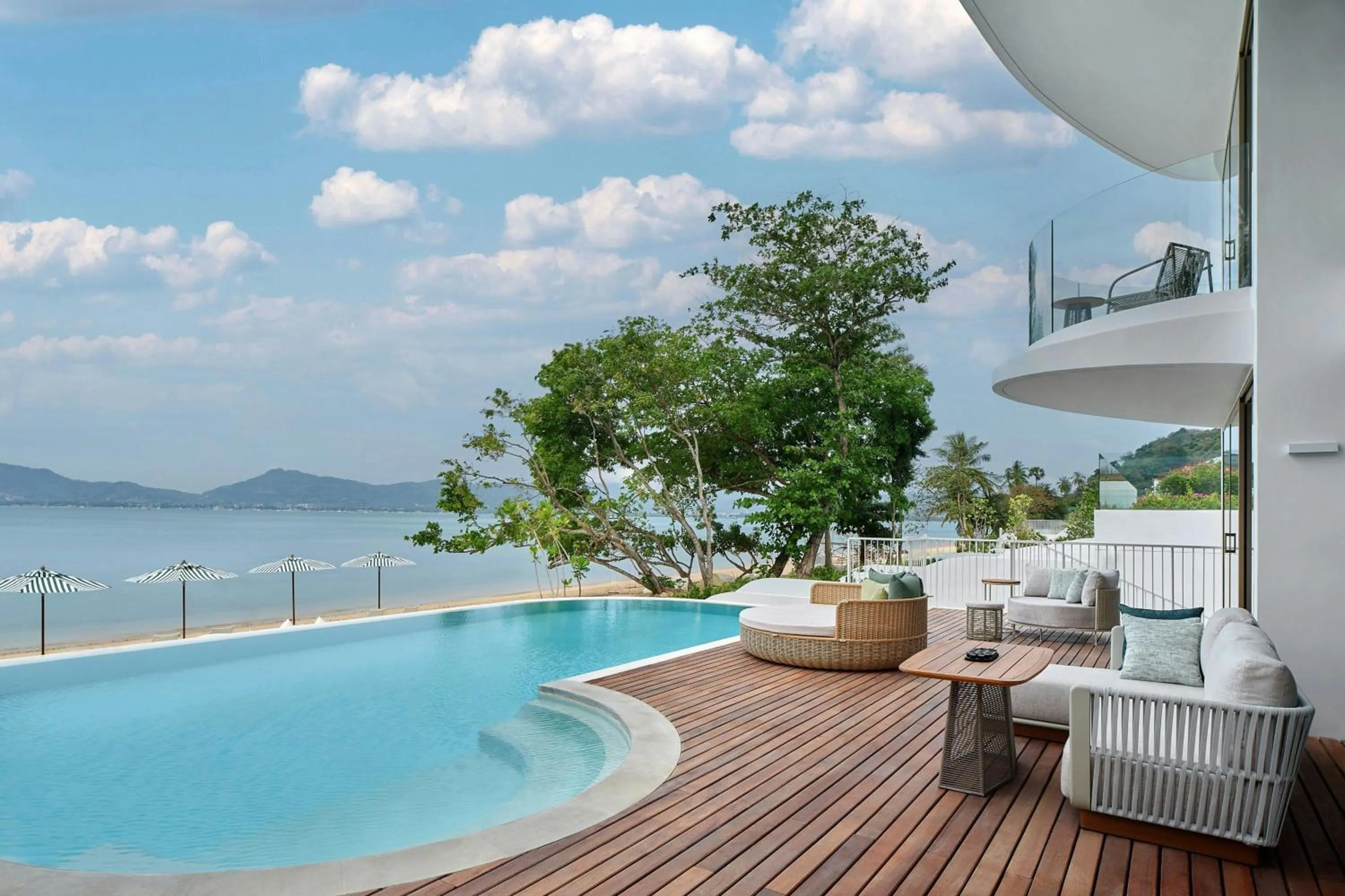 Swimming pool in Veranda Resort Phuket, Autograph Collection