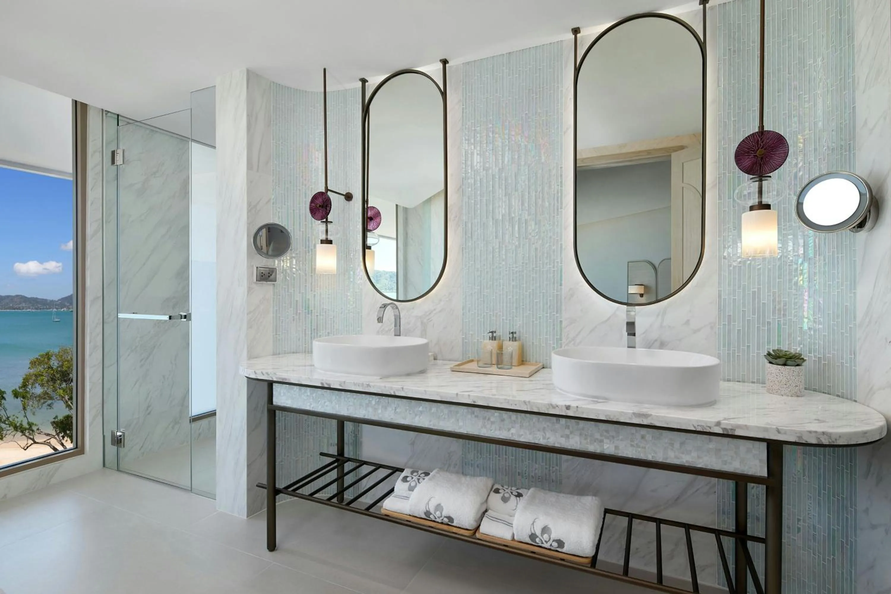 Bathroom in Veranda Resort Phuket, Autograph Collection