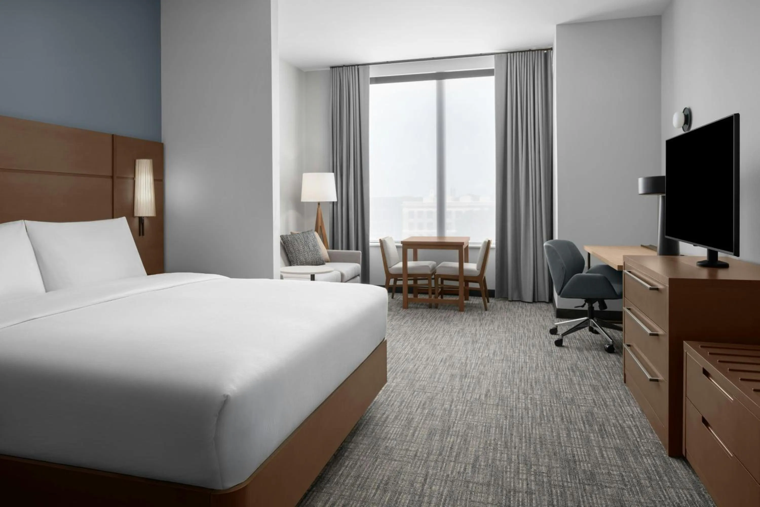 Photo of the whole room, Bed in Residence Inn by Marriott Lincoln Downtown
