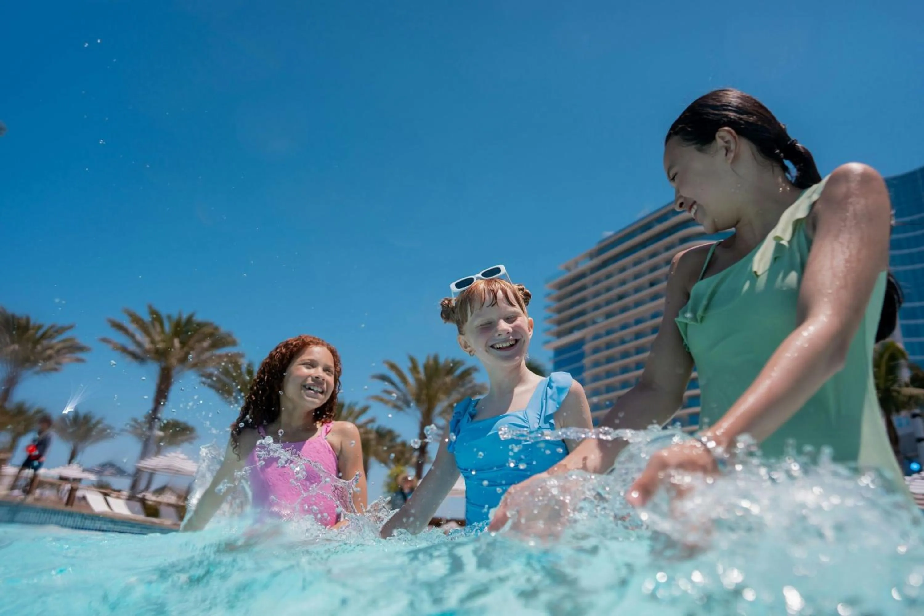 Swimming pool in Gaylord Pacific Resort & Convention Center