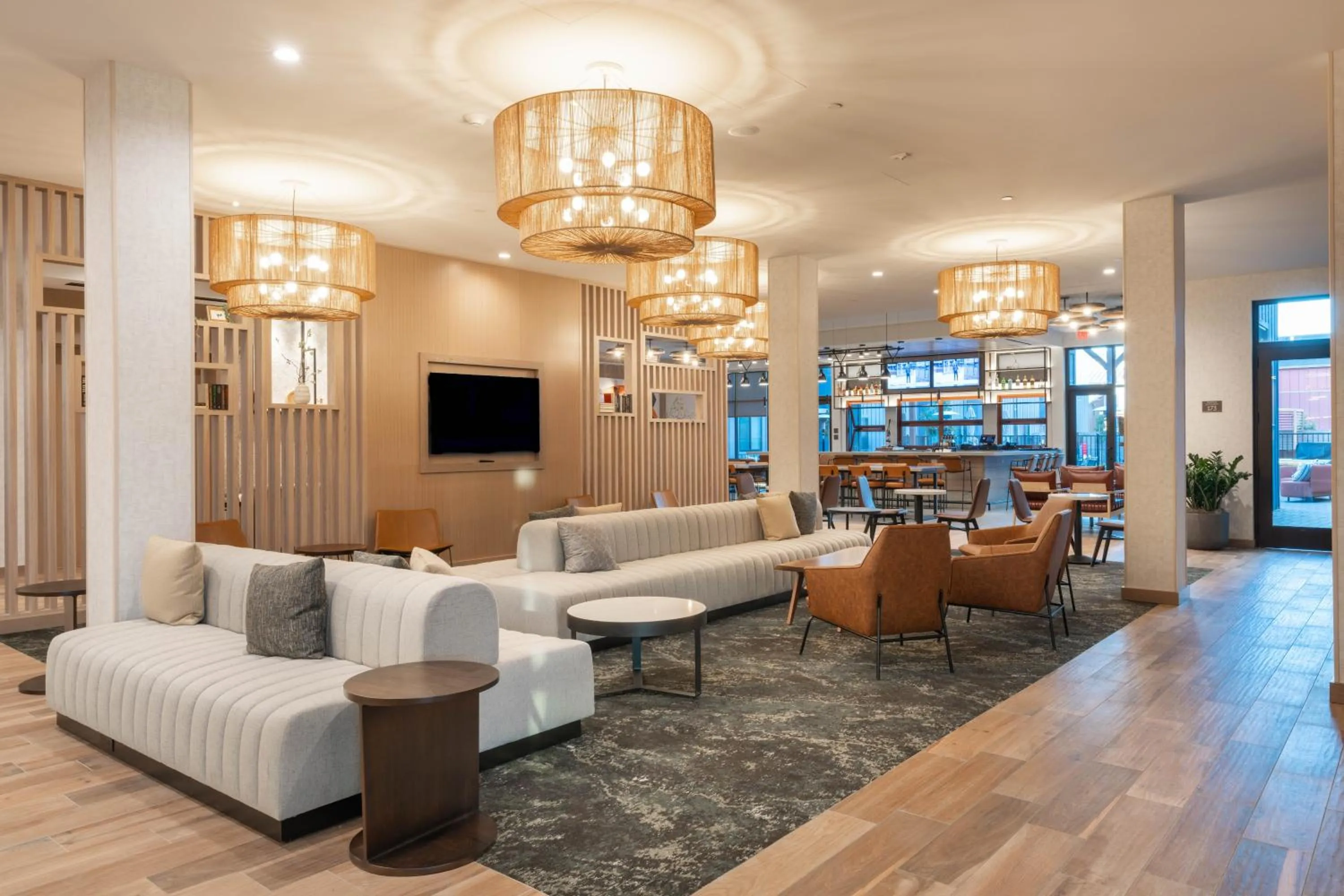Communal lounge/ TV room in Residence Inn by Marriott San Luis Obispo