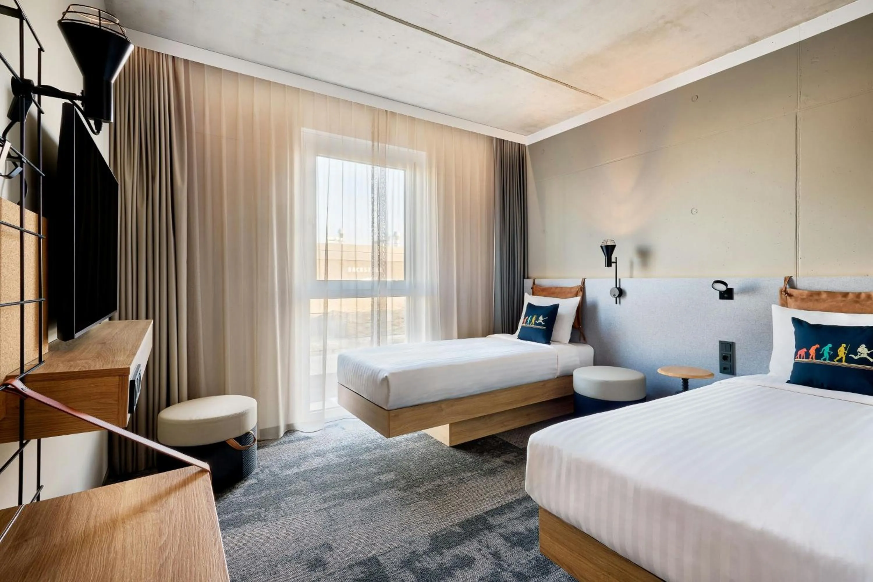 Photo of the whole room, Bed in Moxy Kupferzell Hohenlohe