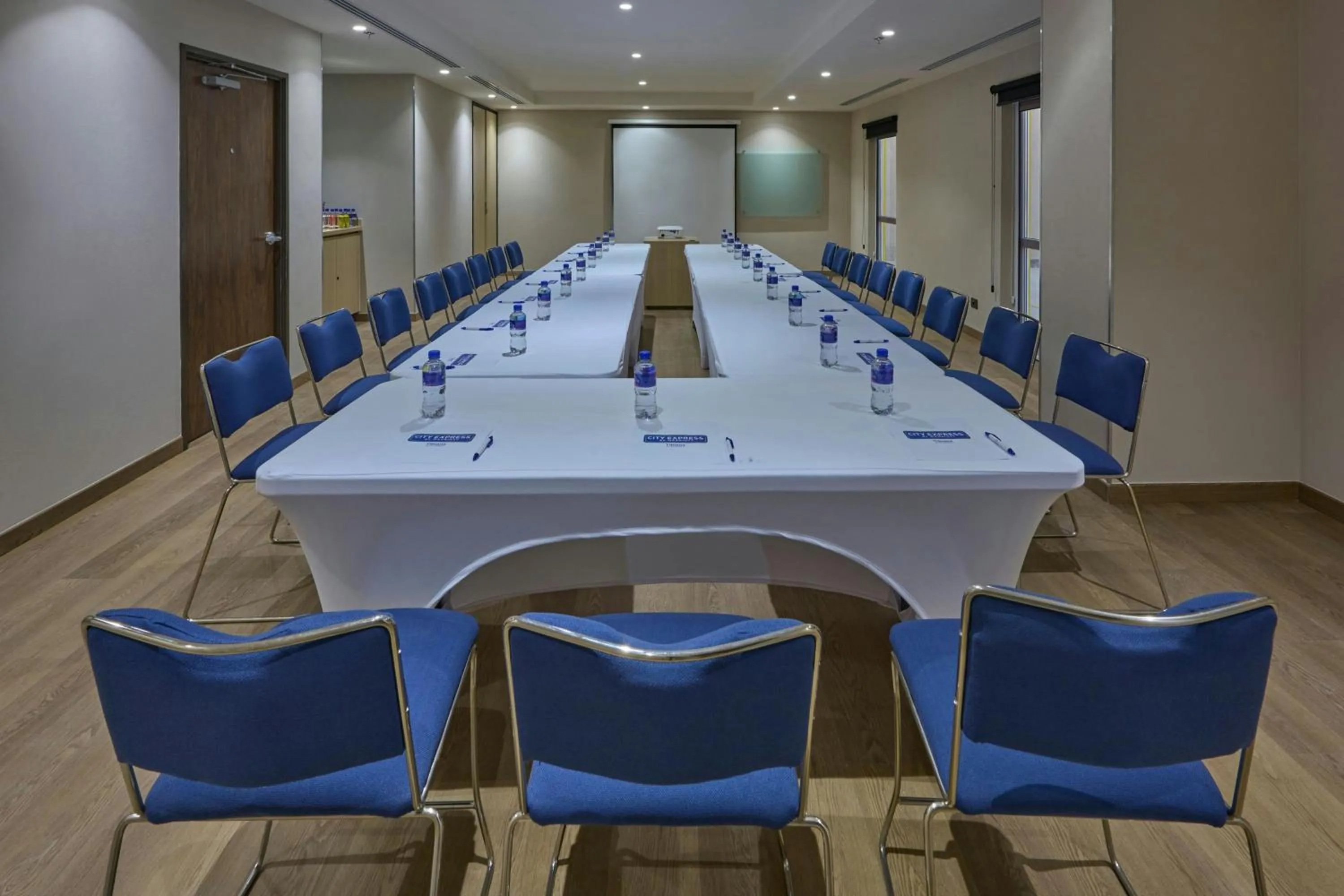 Meeting/conference room in City Express by Marriott Tijuana El Florido