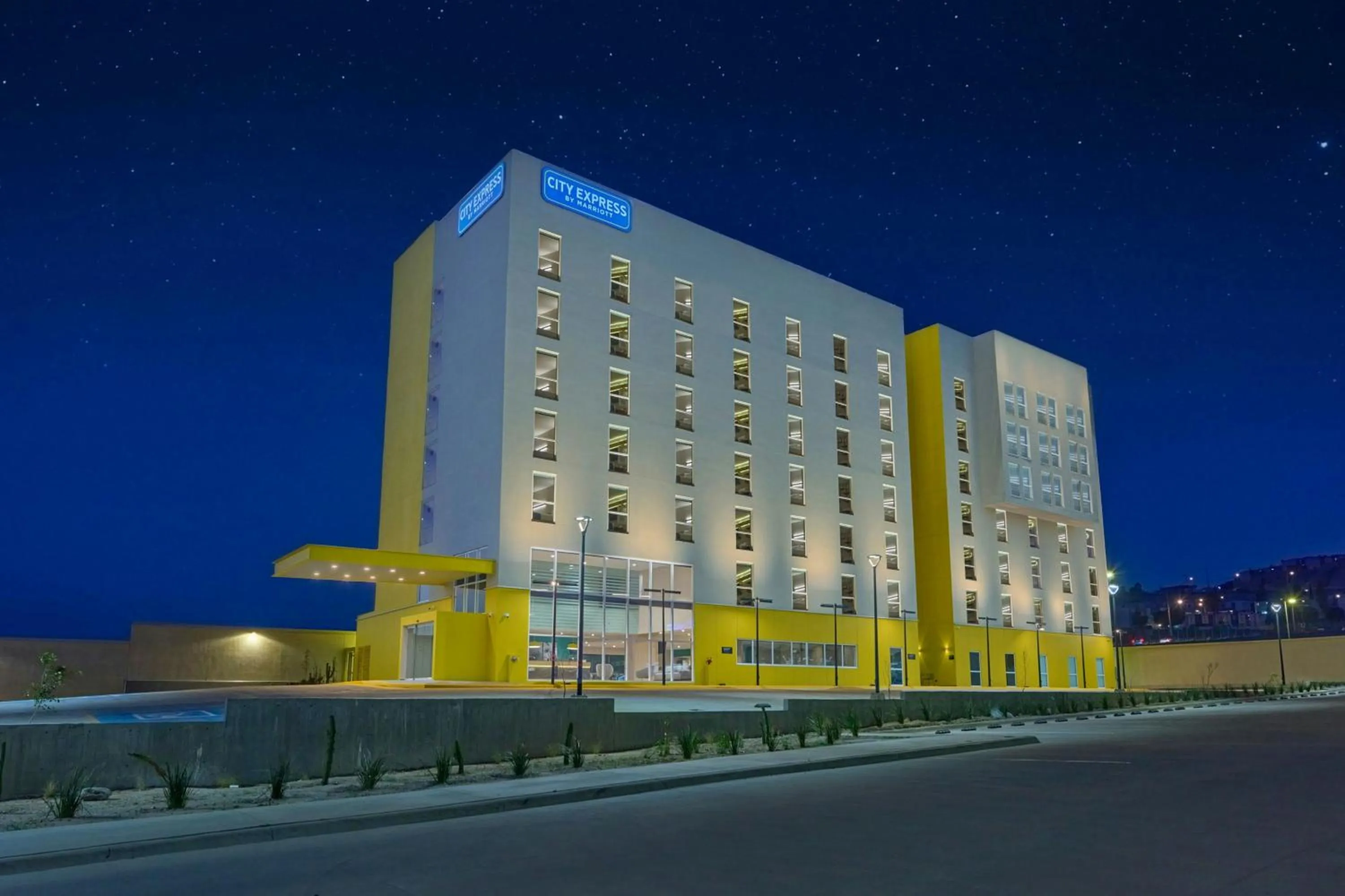 Property building in City Express by Marriott Tijuana El Florido