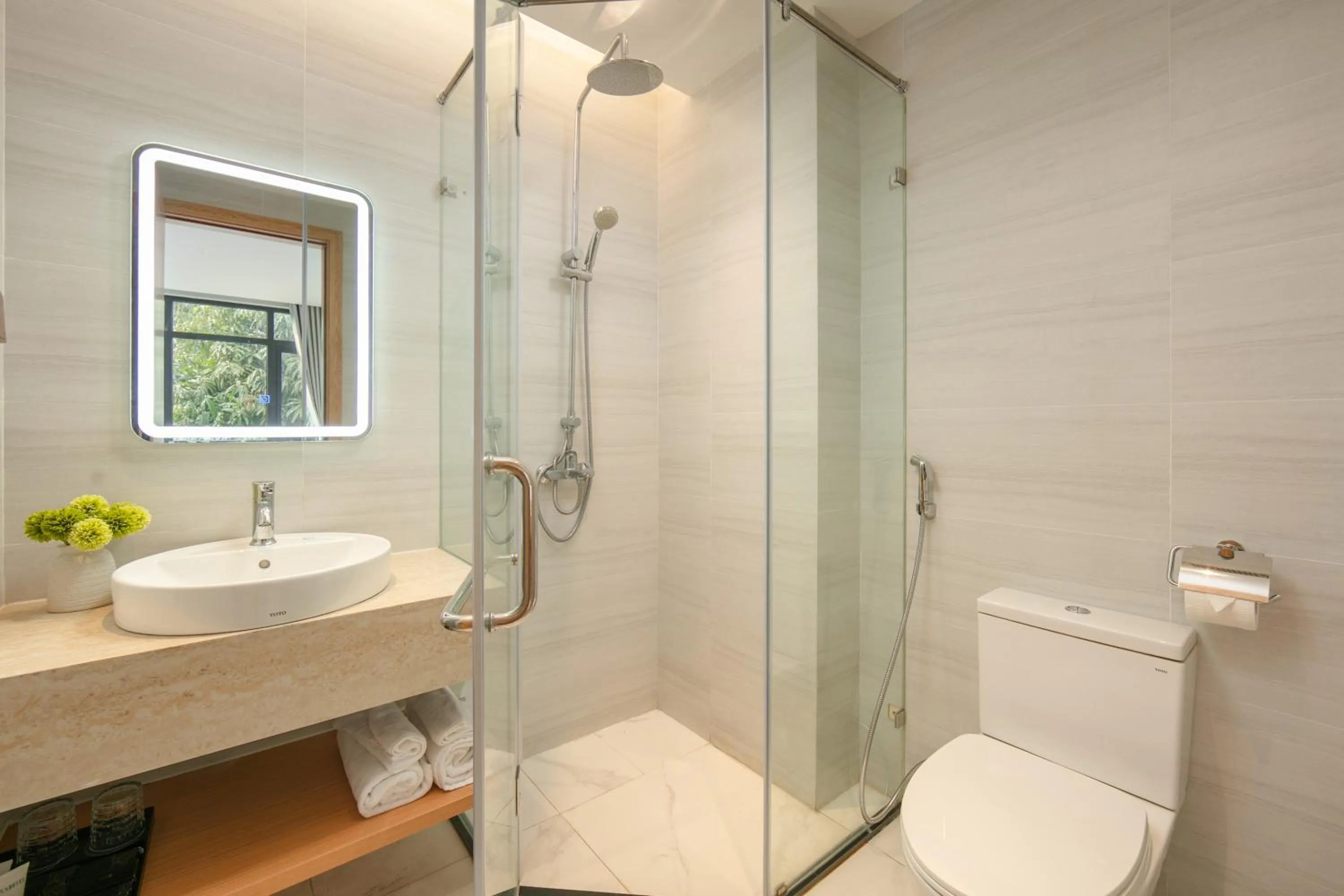 Shower in PCA HOTEL 1 - Vinhomes Ocean Park