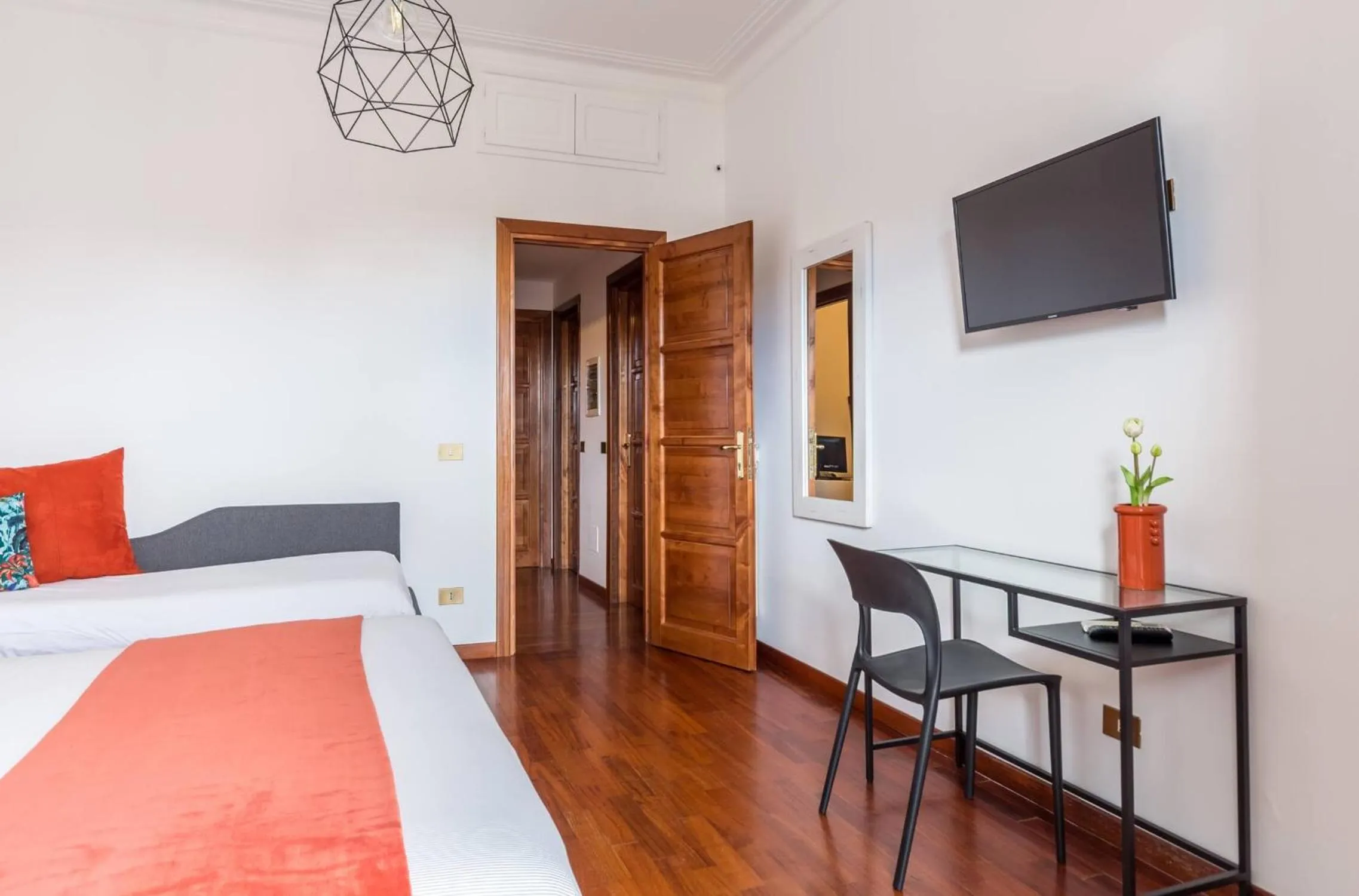 Bedroom, Bed in Torripa Group - Prati