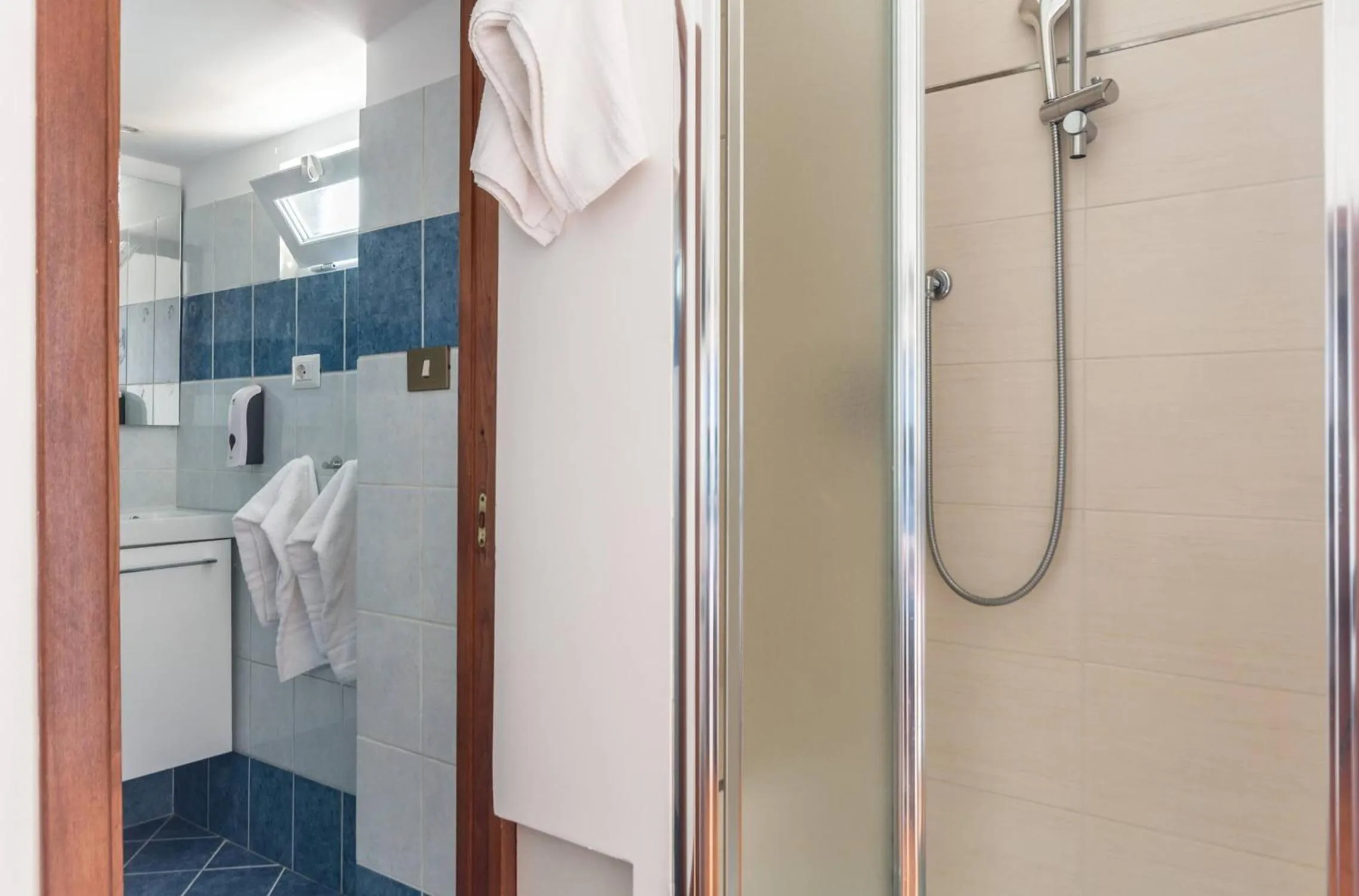 Shower in Torripa Group - Prati