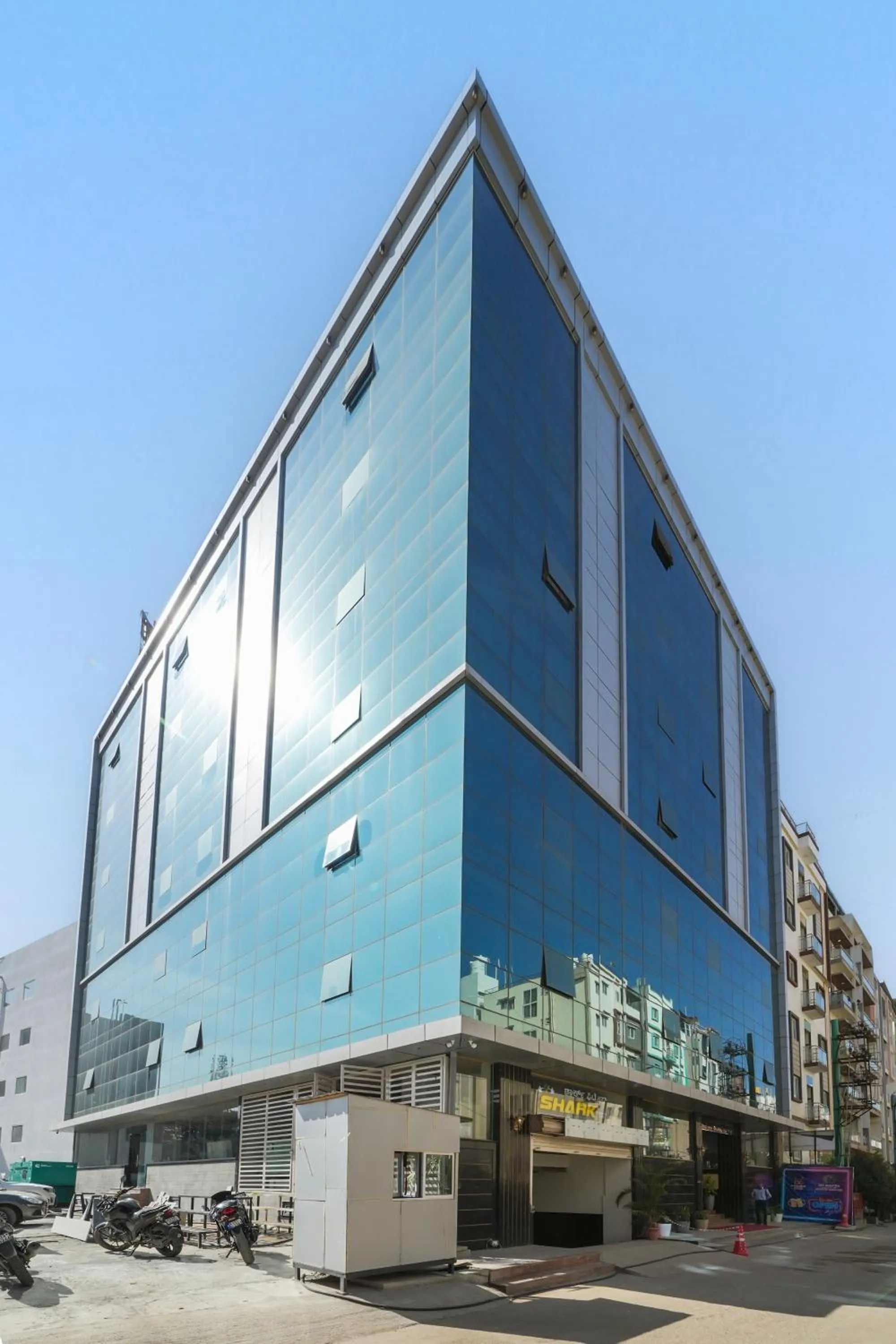 Property building in Hotel Grand Kasturi