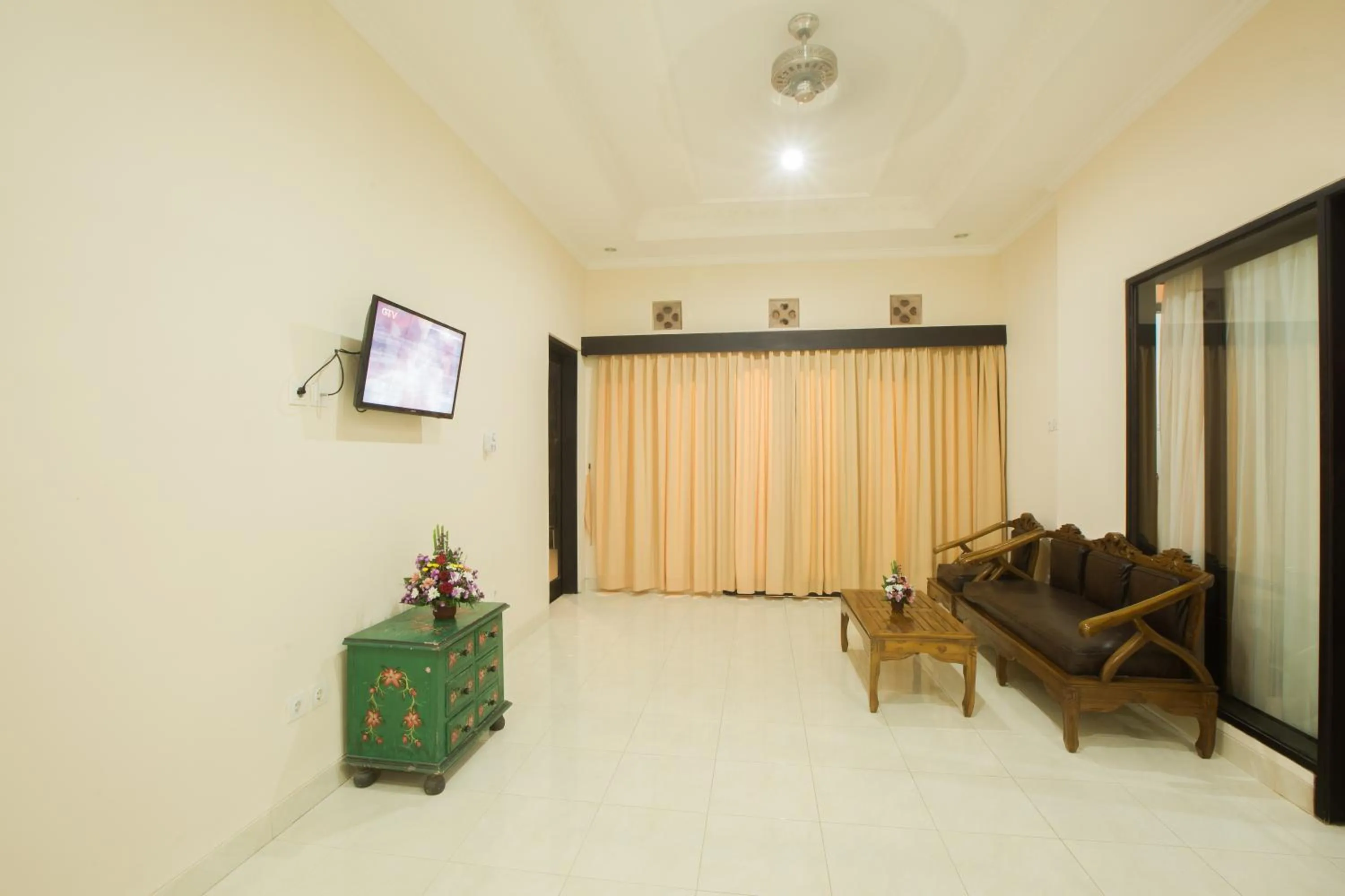 Living room in Wingsu Guest House