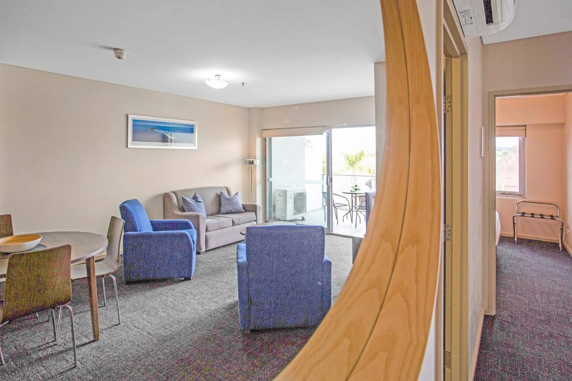 Dining area in Hume Serviced Apartments