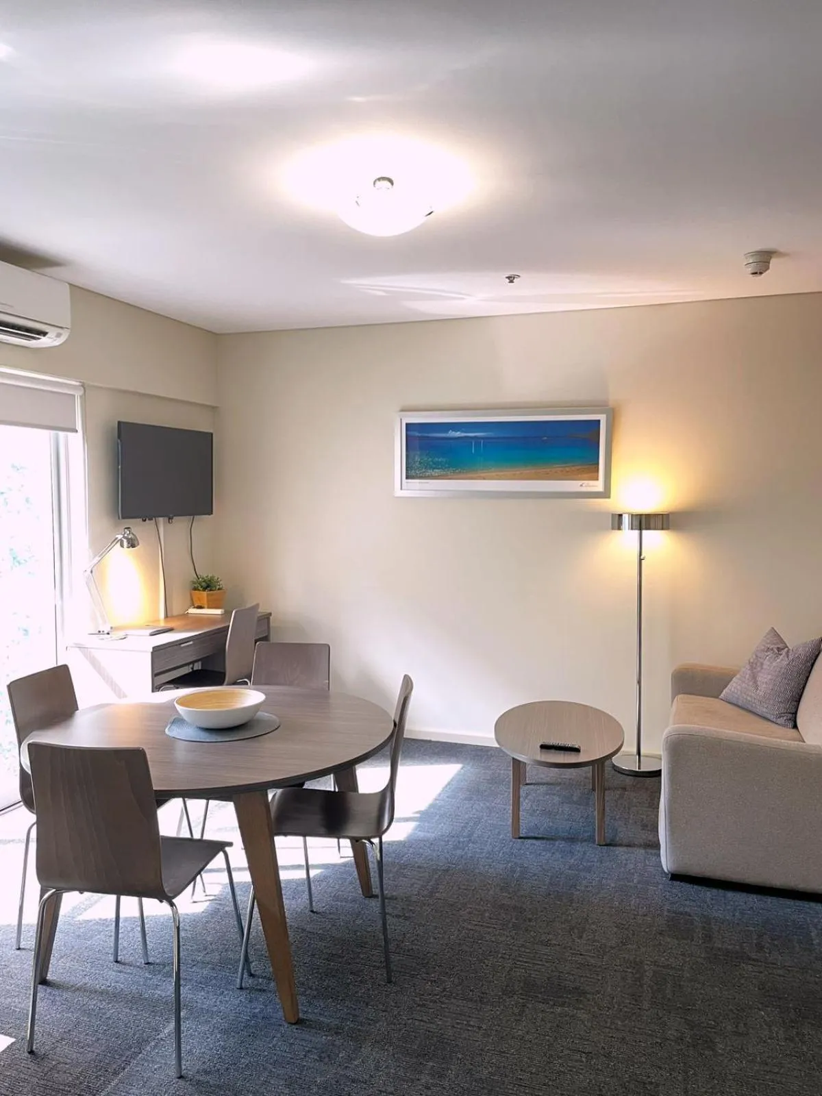 TV and multimedia in Hume Serviced Apartments