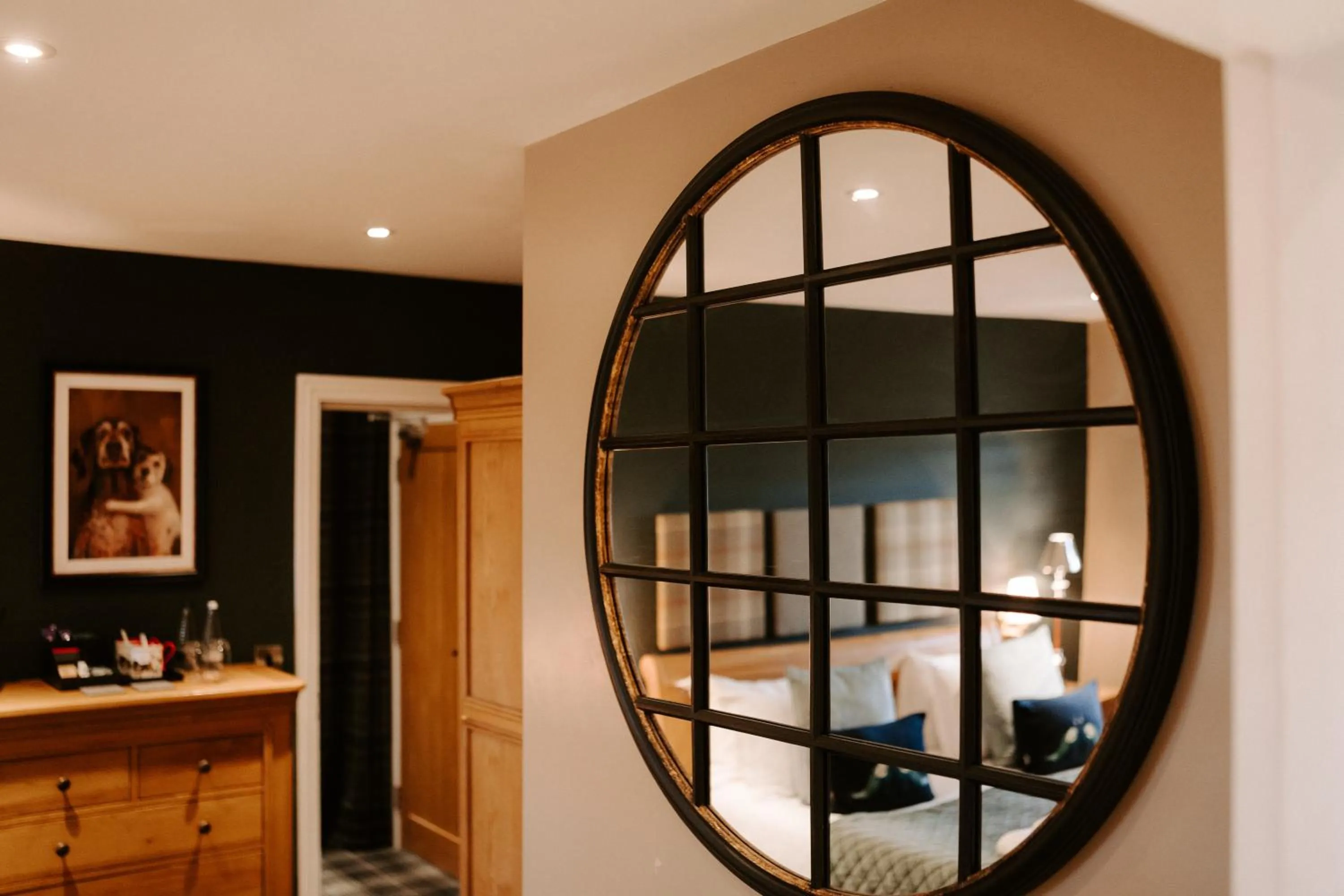 Bed in Blue Bell Country Inn