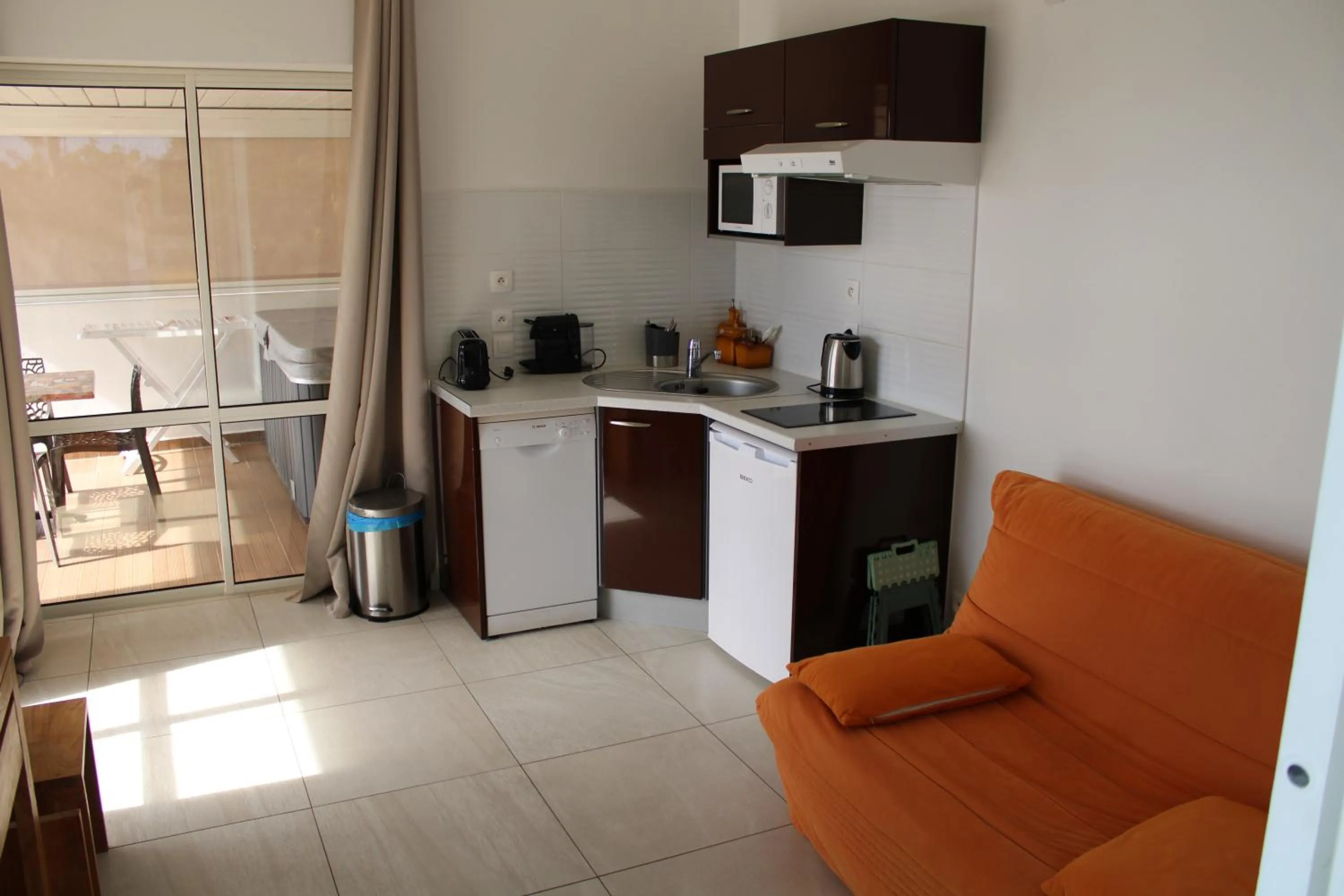 Patio in Majesty Palm Hôtel