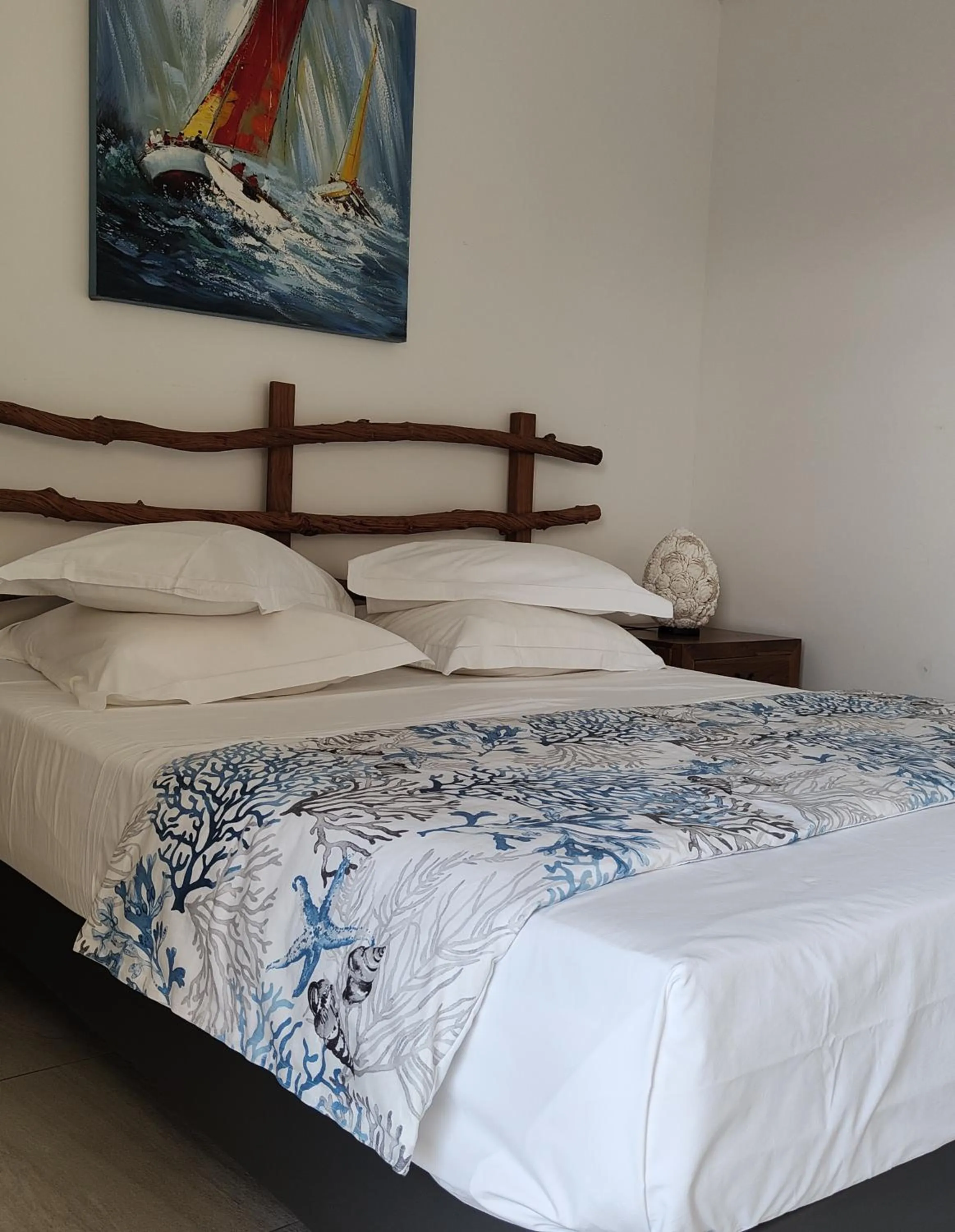 Bed in Majesty Palm Hôtel