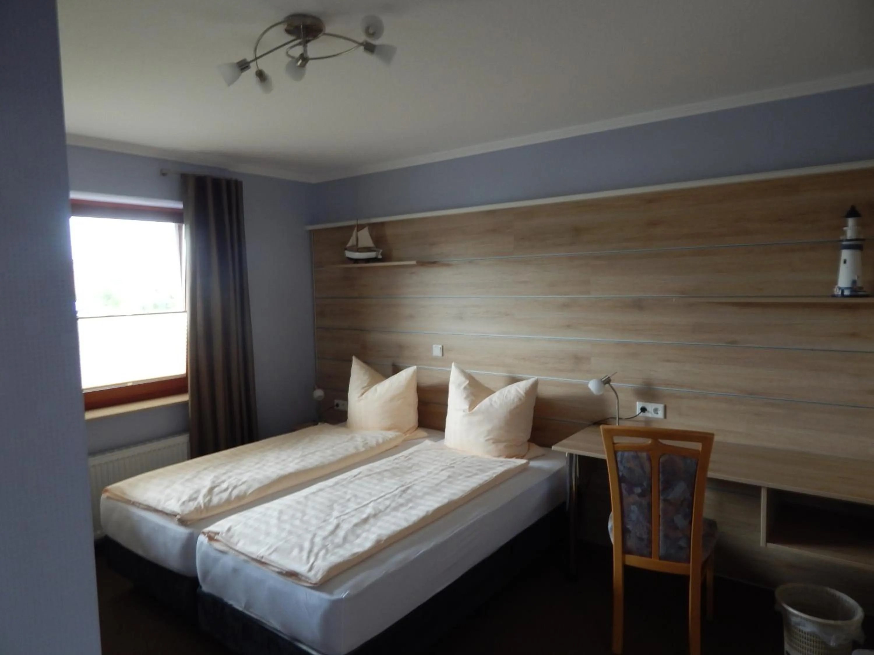 Bed in Hotel garni Haaster Krug Otte