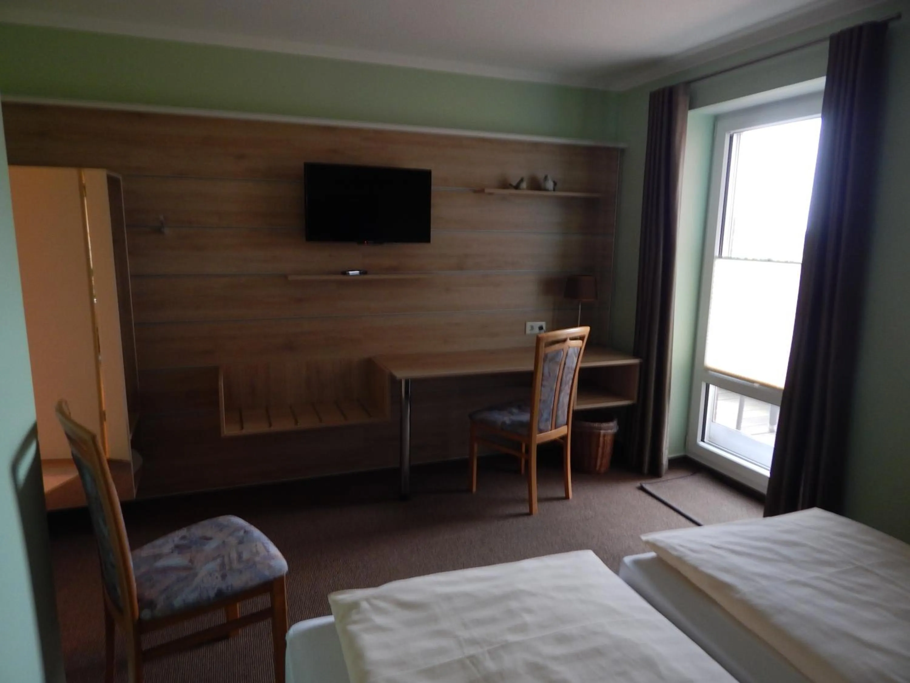 Bed in Hotel garni Haaster Krug Otte