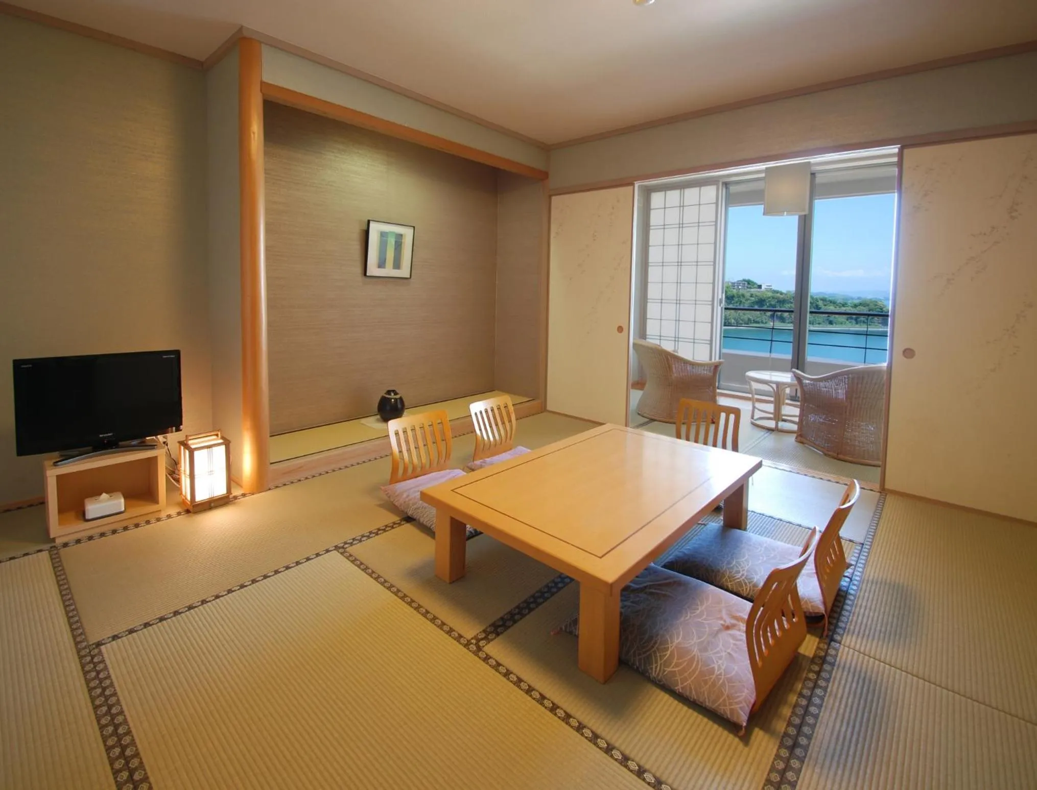 Photo of the whole room in Hotel Alegria Gardens Amakusa