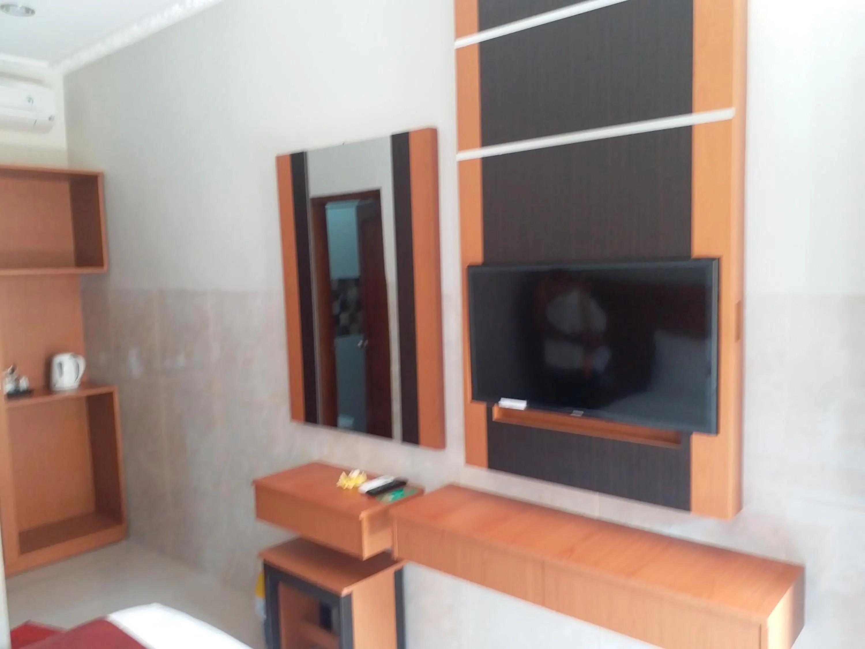 TV and multimedia in Jepun Segara Guest House