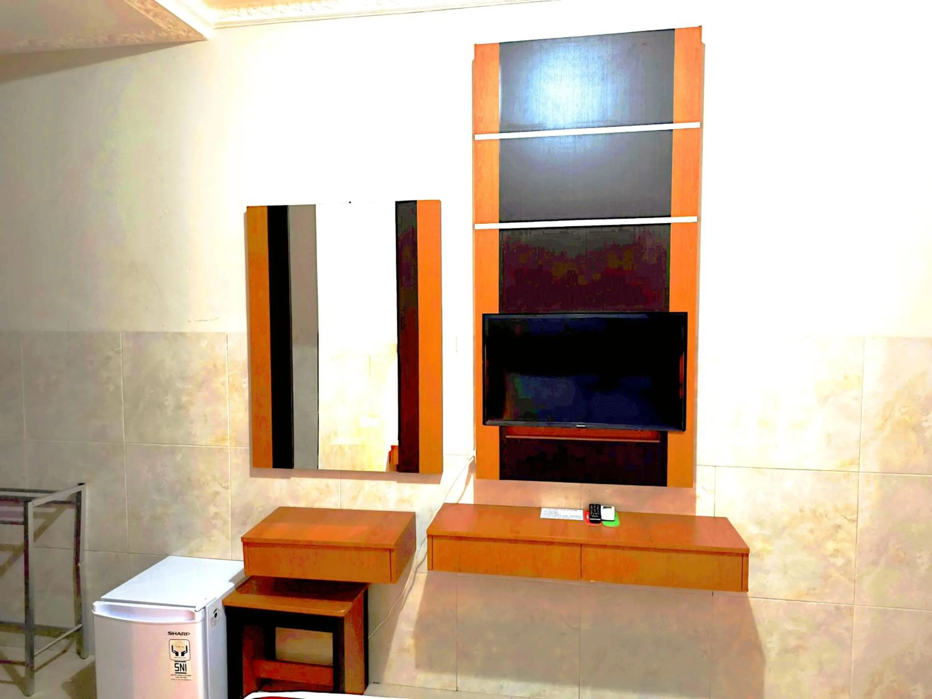 TV and multimedia in Jepun Segara Guest House