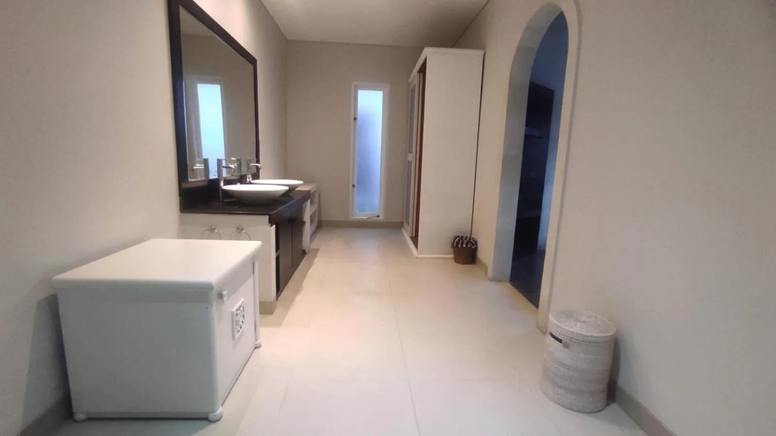 Photo of the whole room in The Radian Villa