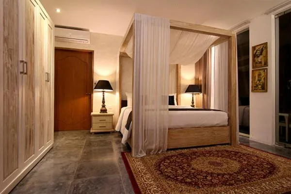 Bed in The Radian Villa