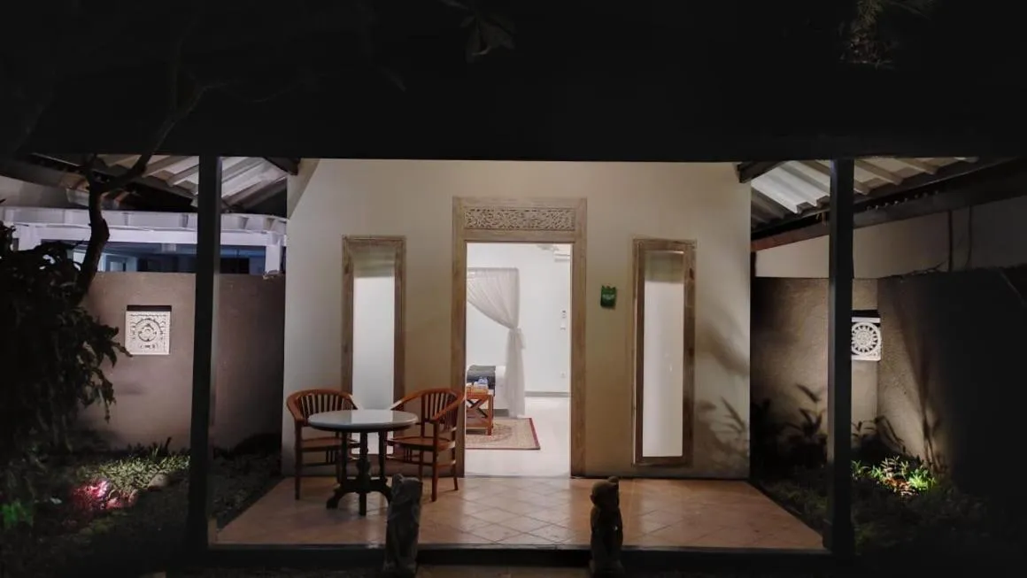 Night in The Radian Villa