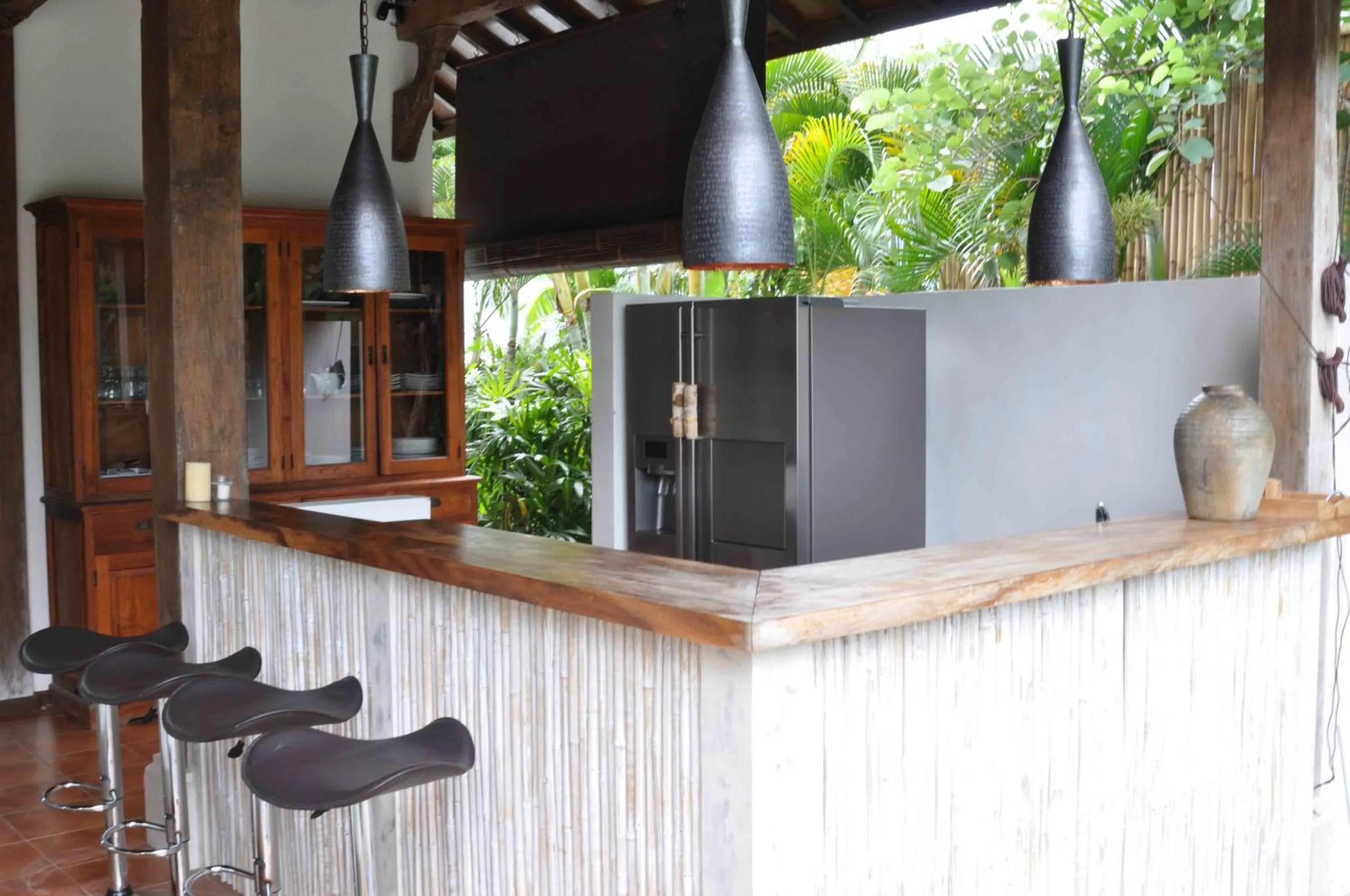 Day in The Radian Villa