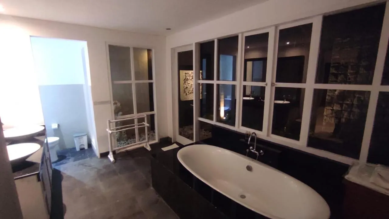 Bathroom in The Radian Villa