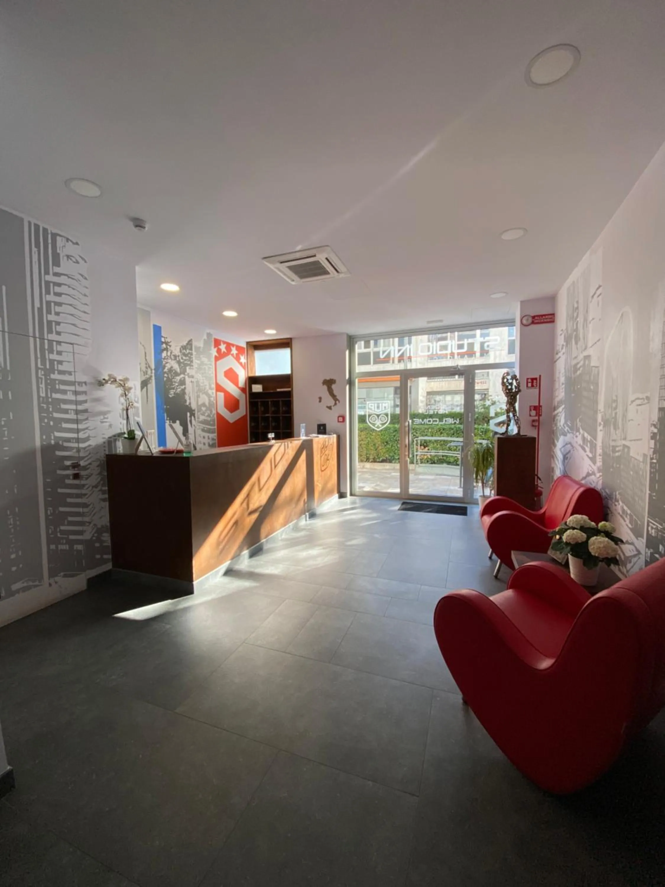 Lobby or reception in Studio Inn Centrale & Milano Urban Padel