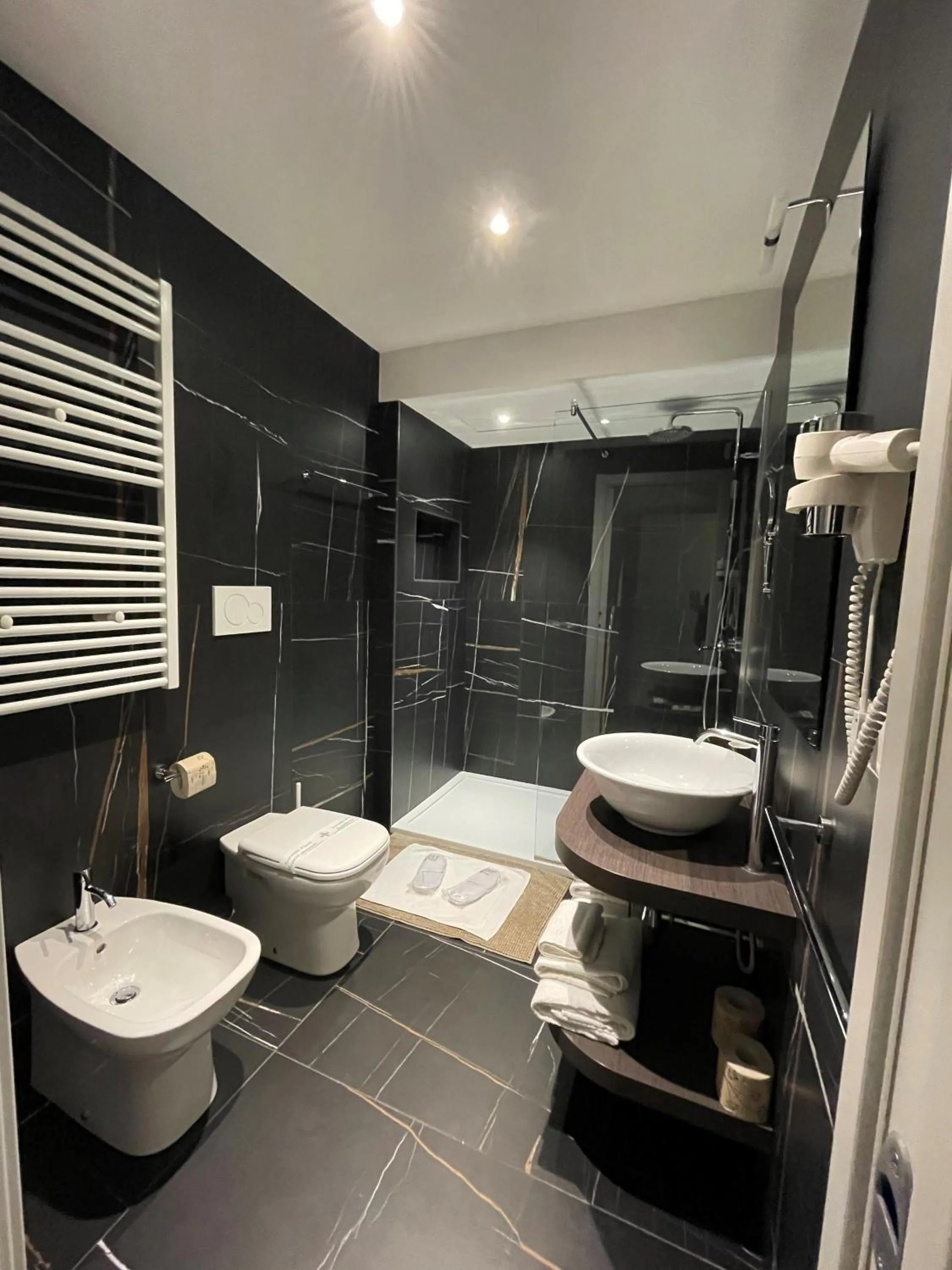 Bathroom in Studio Inn Centrale & Milano Urban Padel