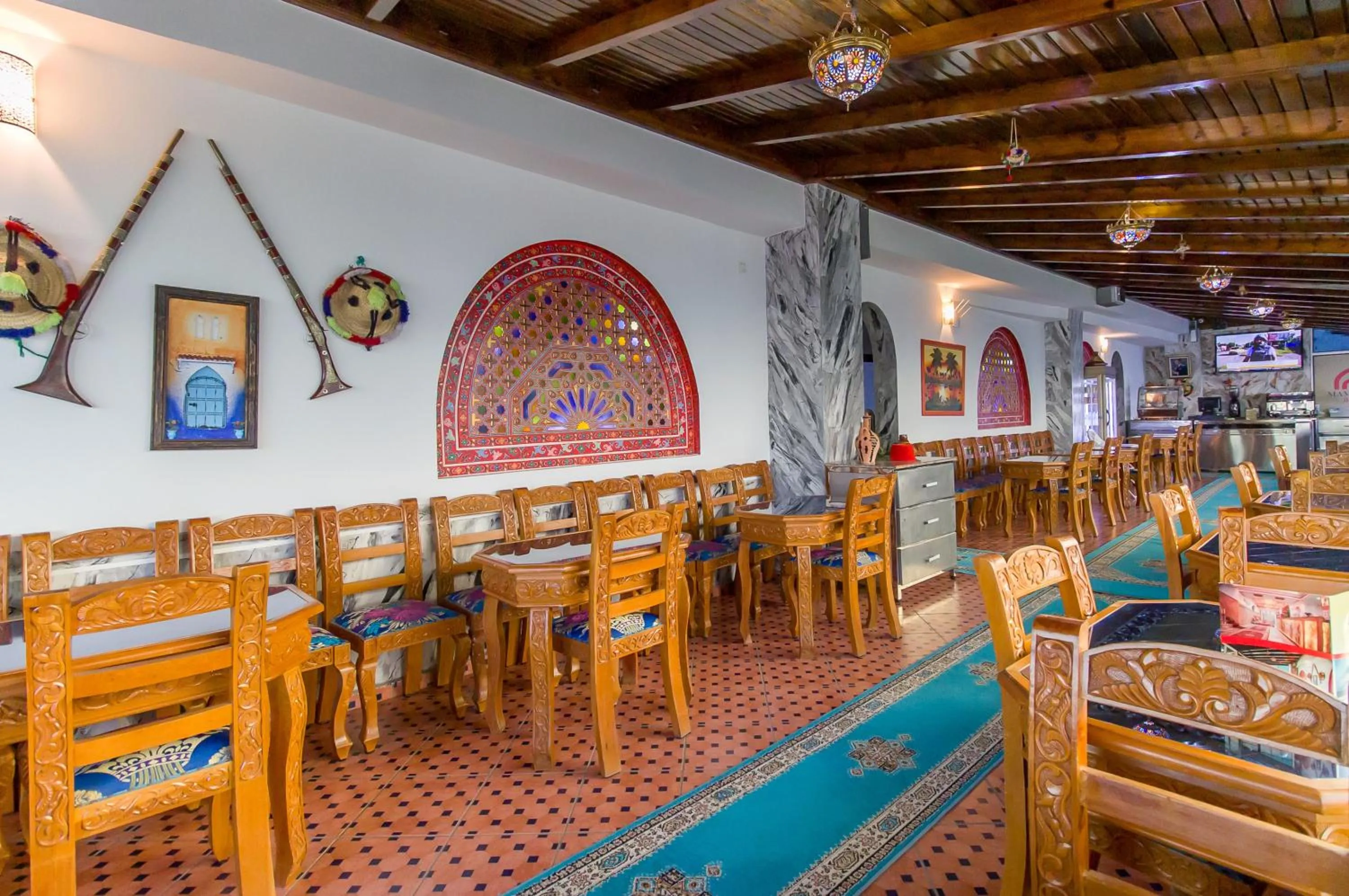 Restaurant/places to eat in Mamora Bay