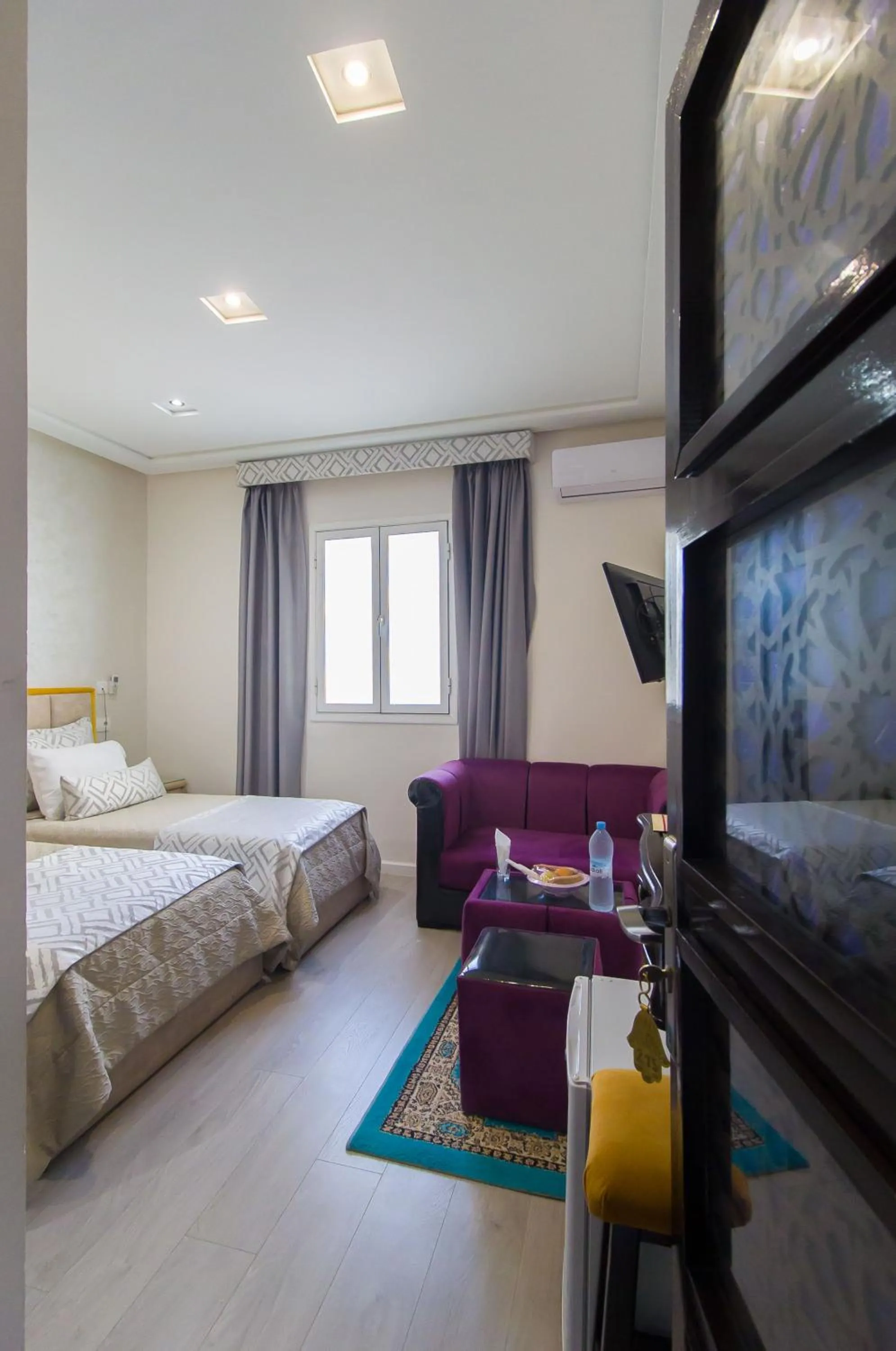 Photo of the whole room, Bed in Mamora Bay