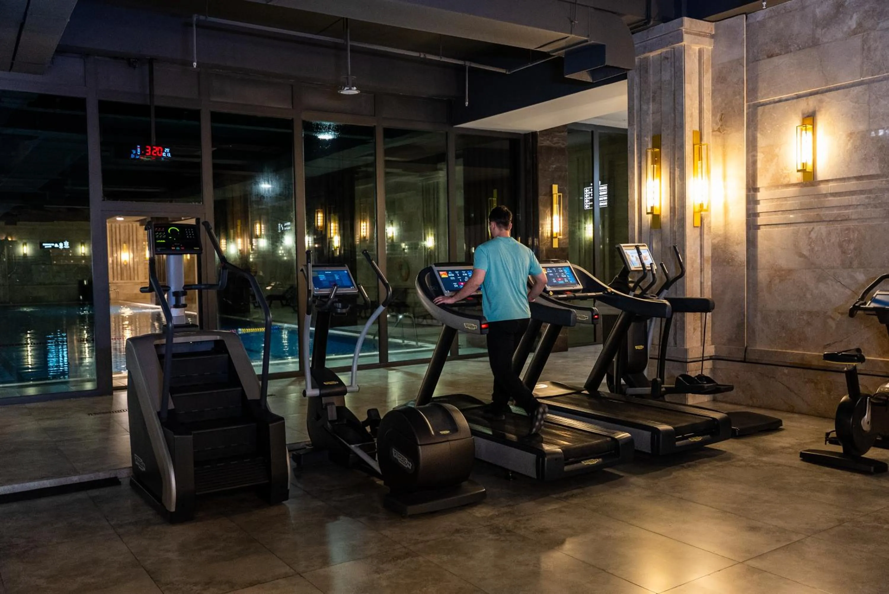 Fitness centre/facilities in Helmond Hotel