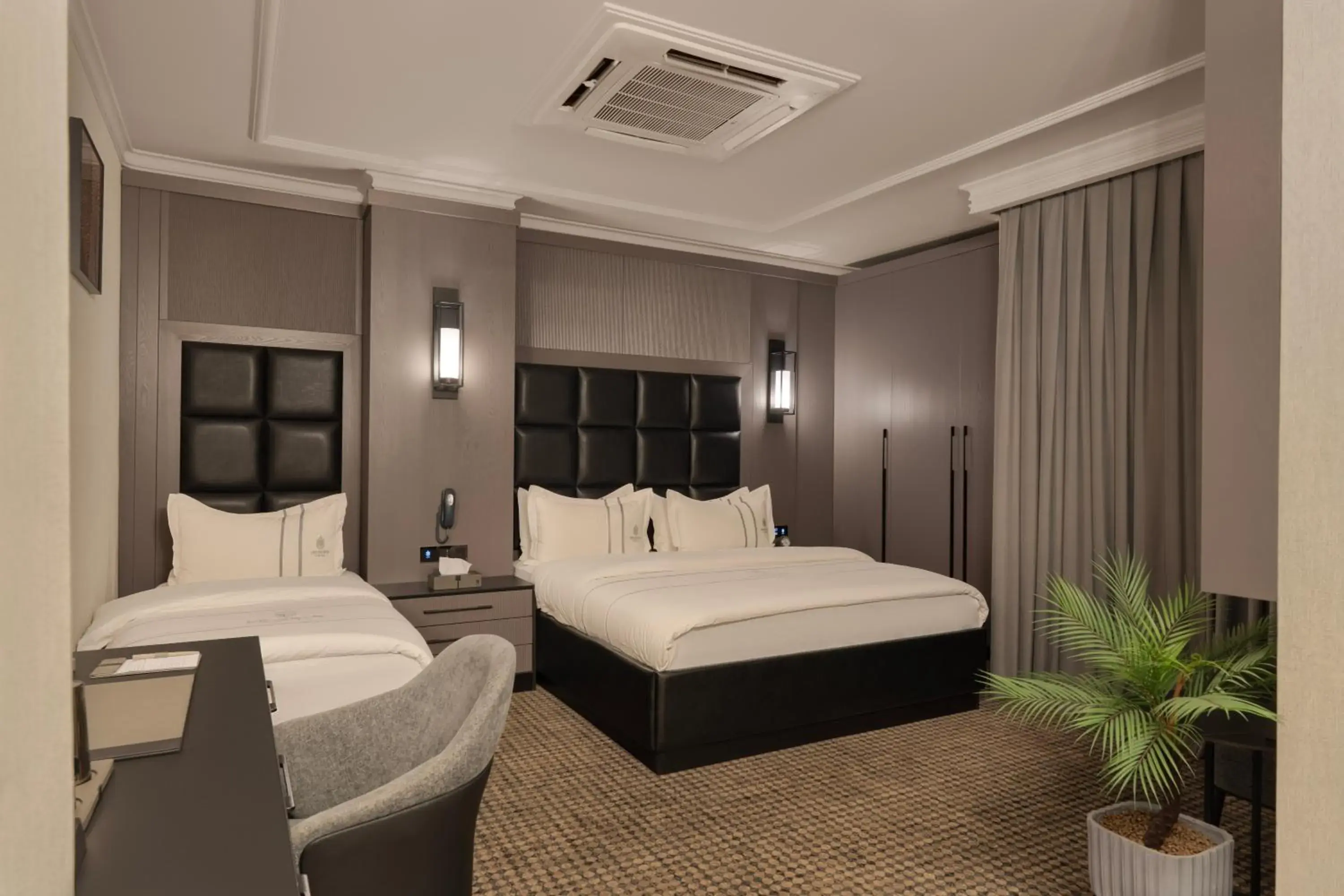 Standard Family Room in Helmond Hotel Standard Family Room in Helmond Hotel