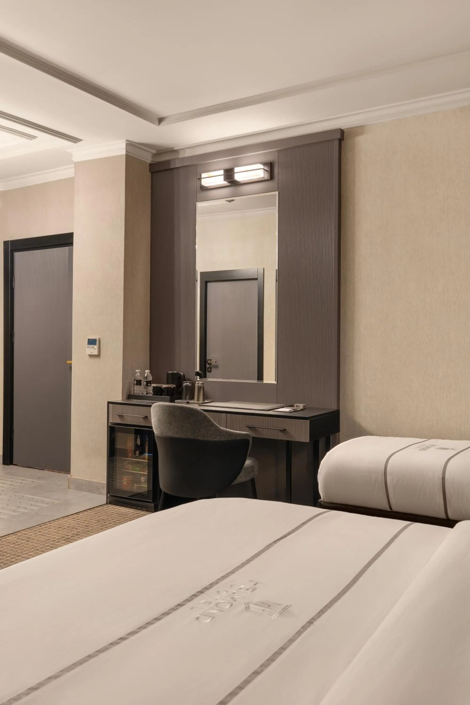 Photo of the whole room in Helmond Hotel