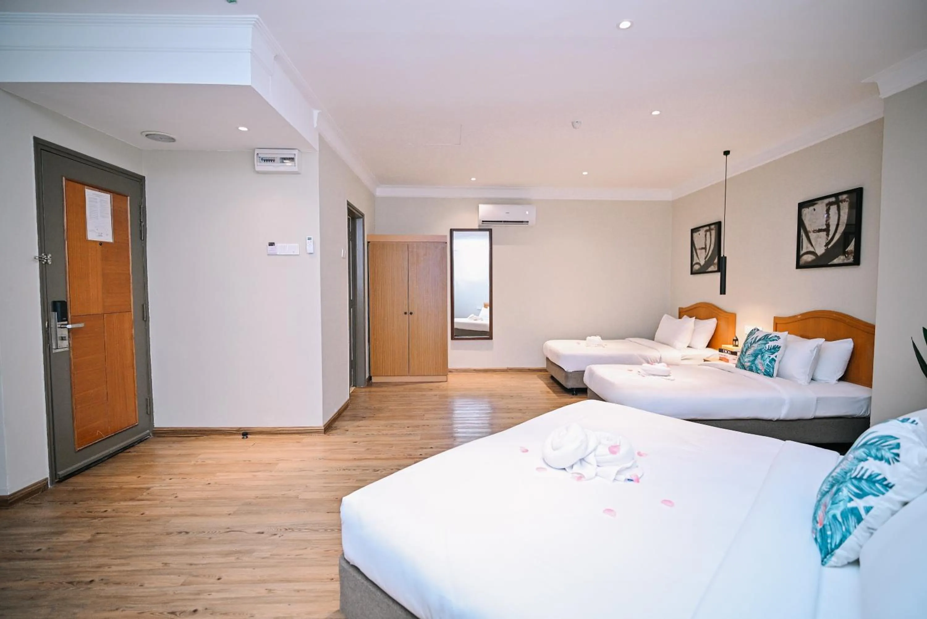 Bed in Kingston Hotel 11 - PWTC, KL