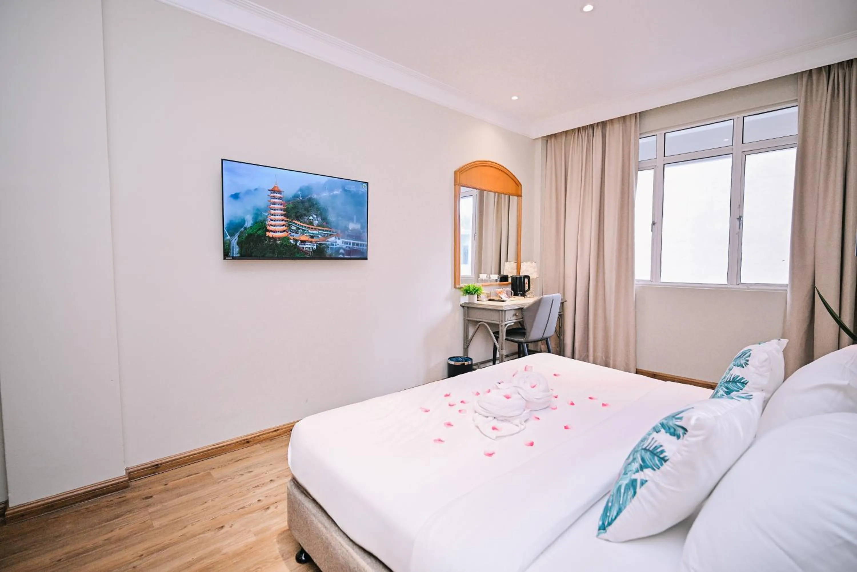 TV and multimedia, Bed in Kingston Hotel 11 - PWTC, KL