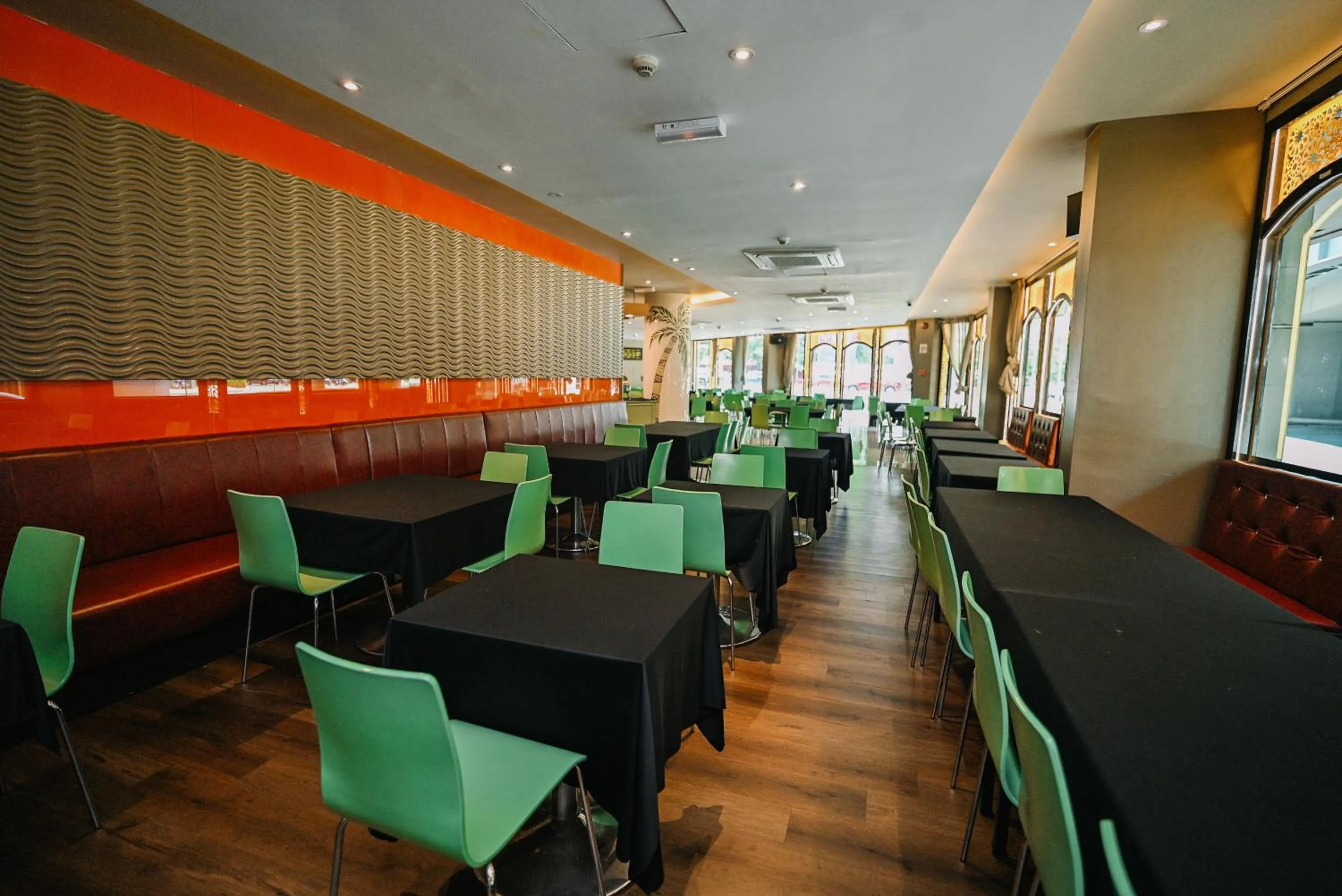 Dining area in Kingston Hotel 11 - PWTC, KL