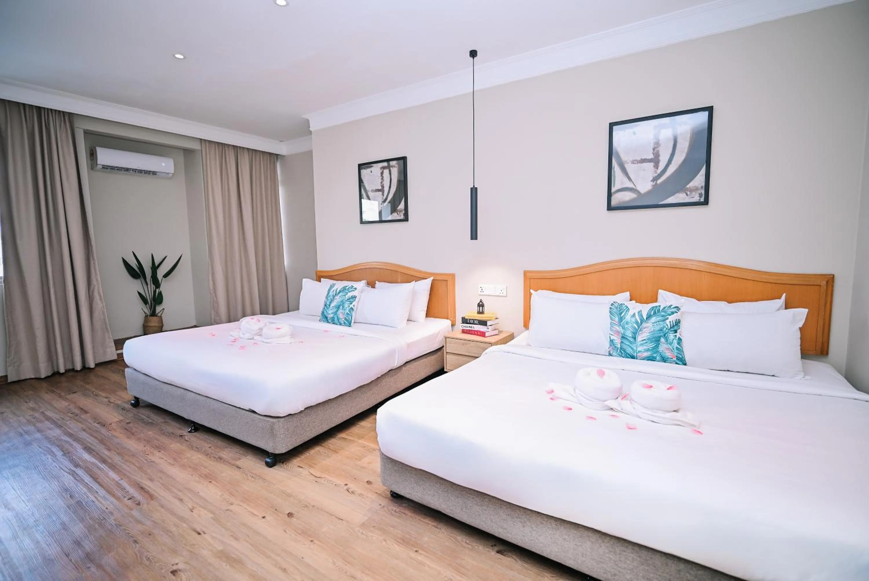 Photo of the whole room, Bed in Kingston Hotel 11 - PWTC, KL